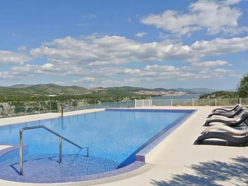 Swimming Pool in Hotel Panorama