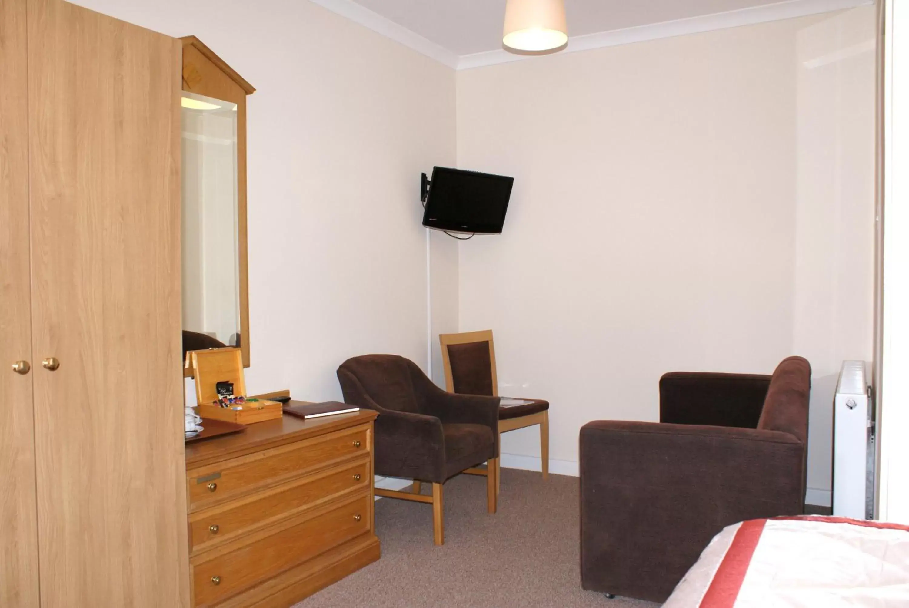 Standard Twin Room in The Hawkenbury Standard Twin Room in The Hawkenbury