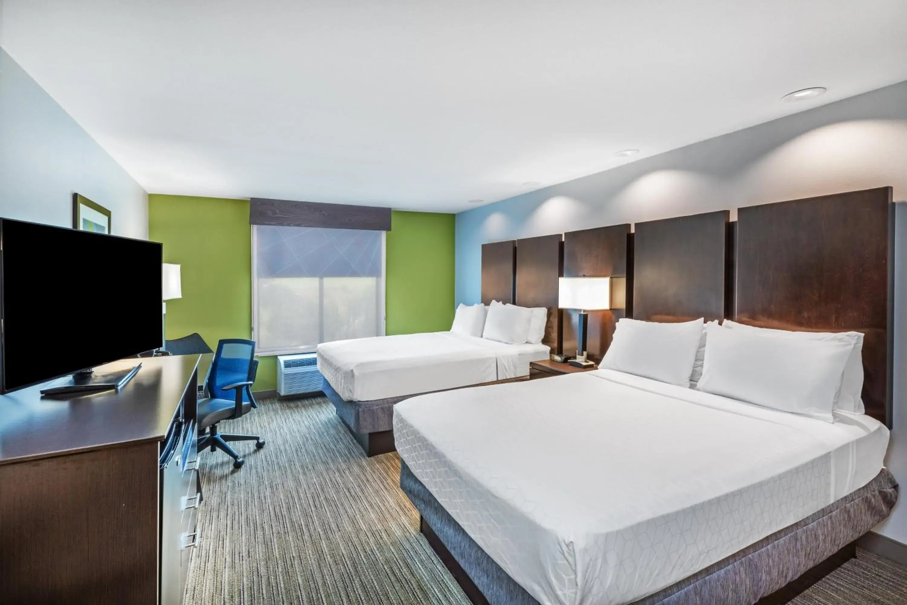 Photo of the whole room, Bed in Holiday Inn Express & Suites Austin NW – Lakeway, an IHG Hotel