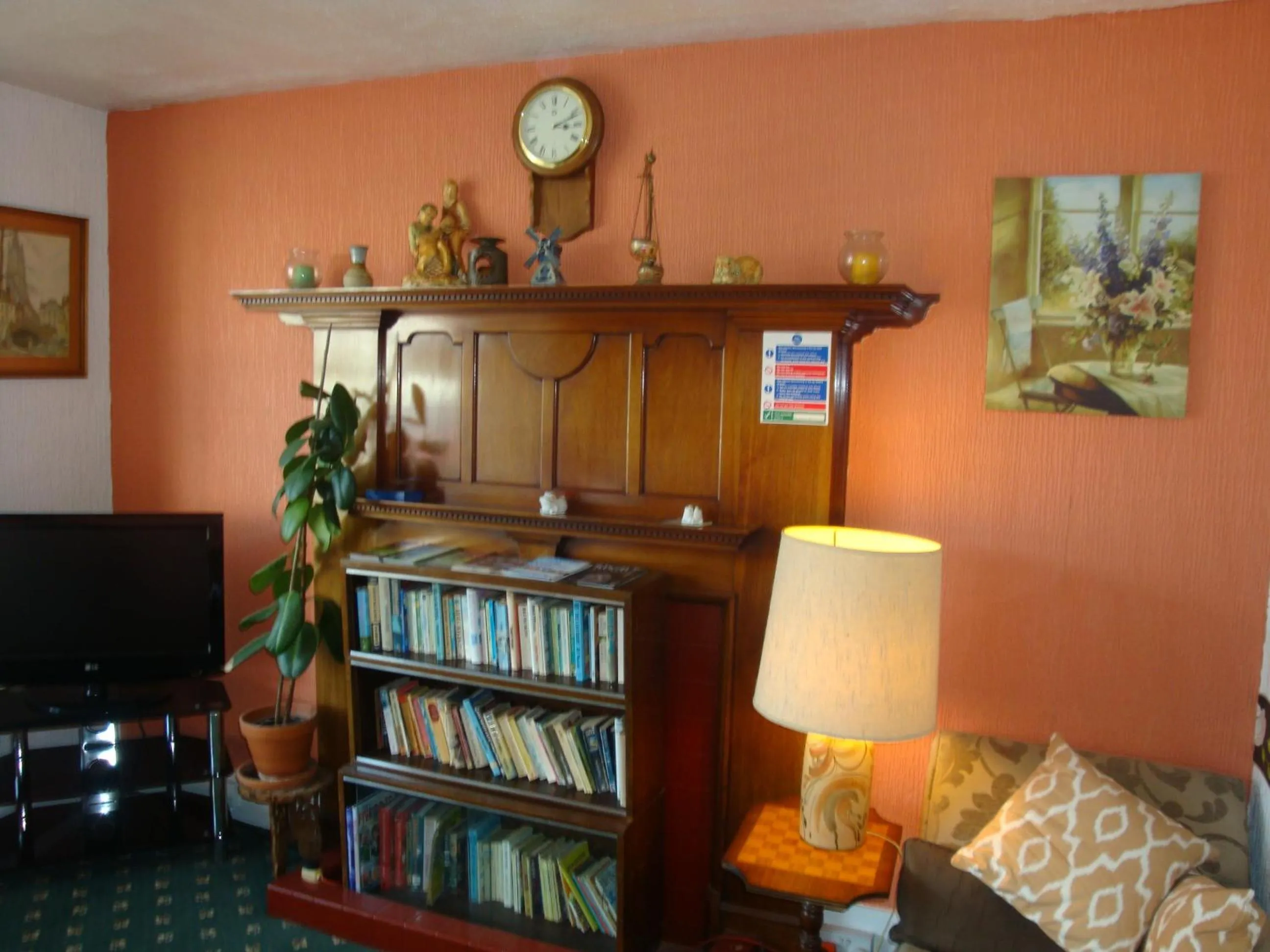 Lobby or reception in Spencer Court