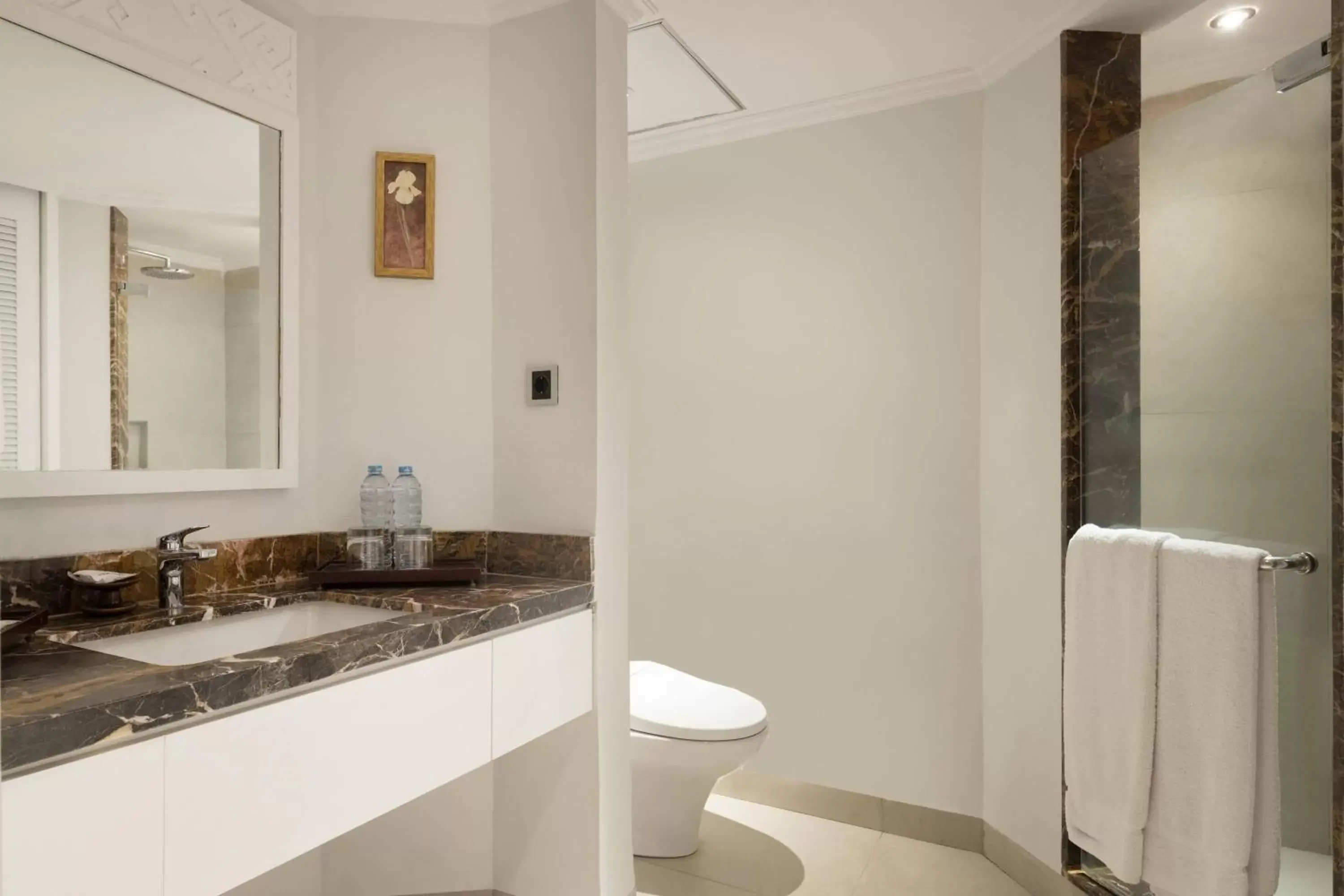 Bathroom in AKAR Hotels & Resort Lampung Bathroom in AKAR Hotels & Resort Lampung