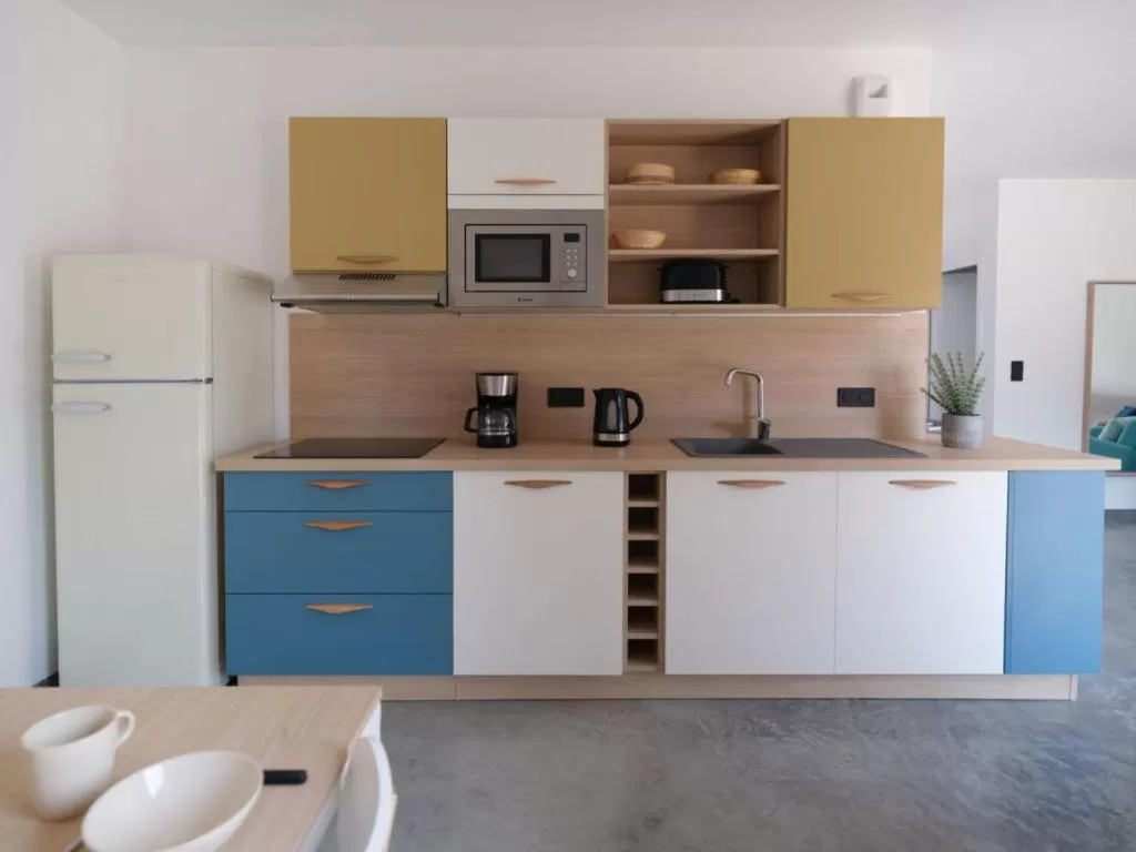 Kitchen or kitchenette, Kitchen/Kitchenette in Côté Océan Resort