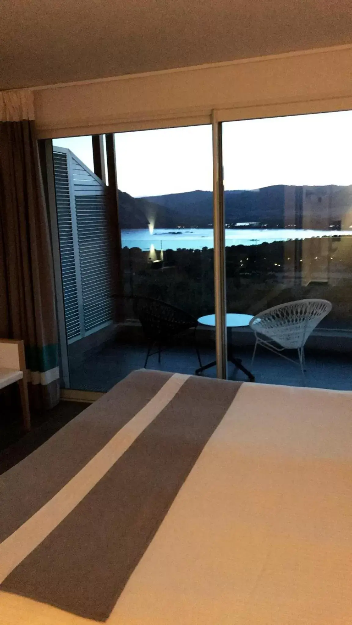 Bedroom, Mountain View in Hotel Carre Noir