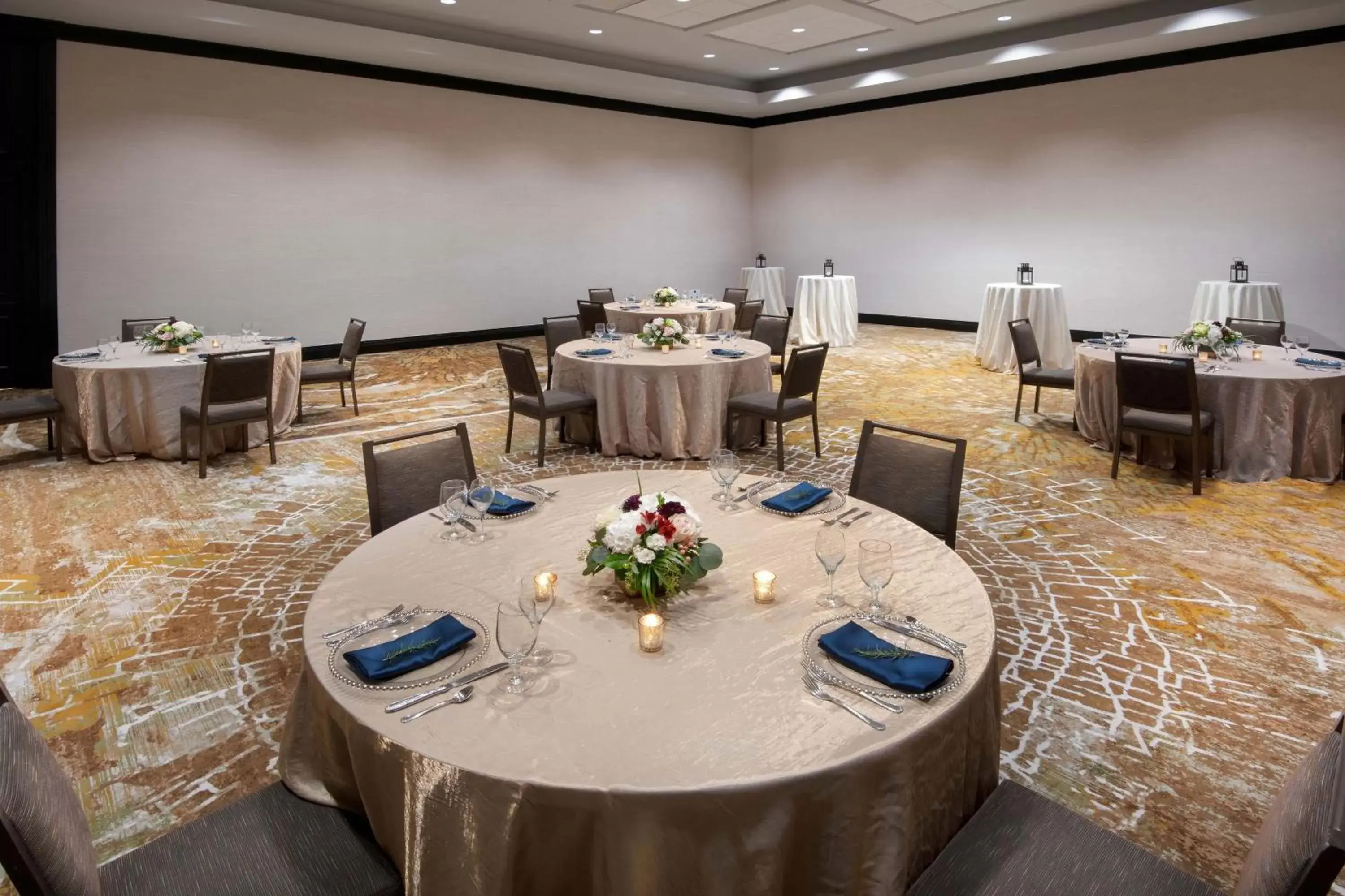 Meeting/conference room, Restaurant/Places to Eat in The Westin Dallas Stonebriar Golf Resort & Spa