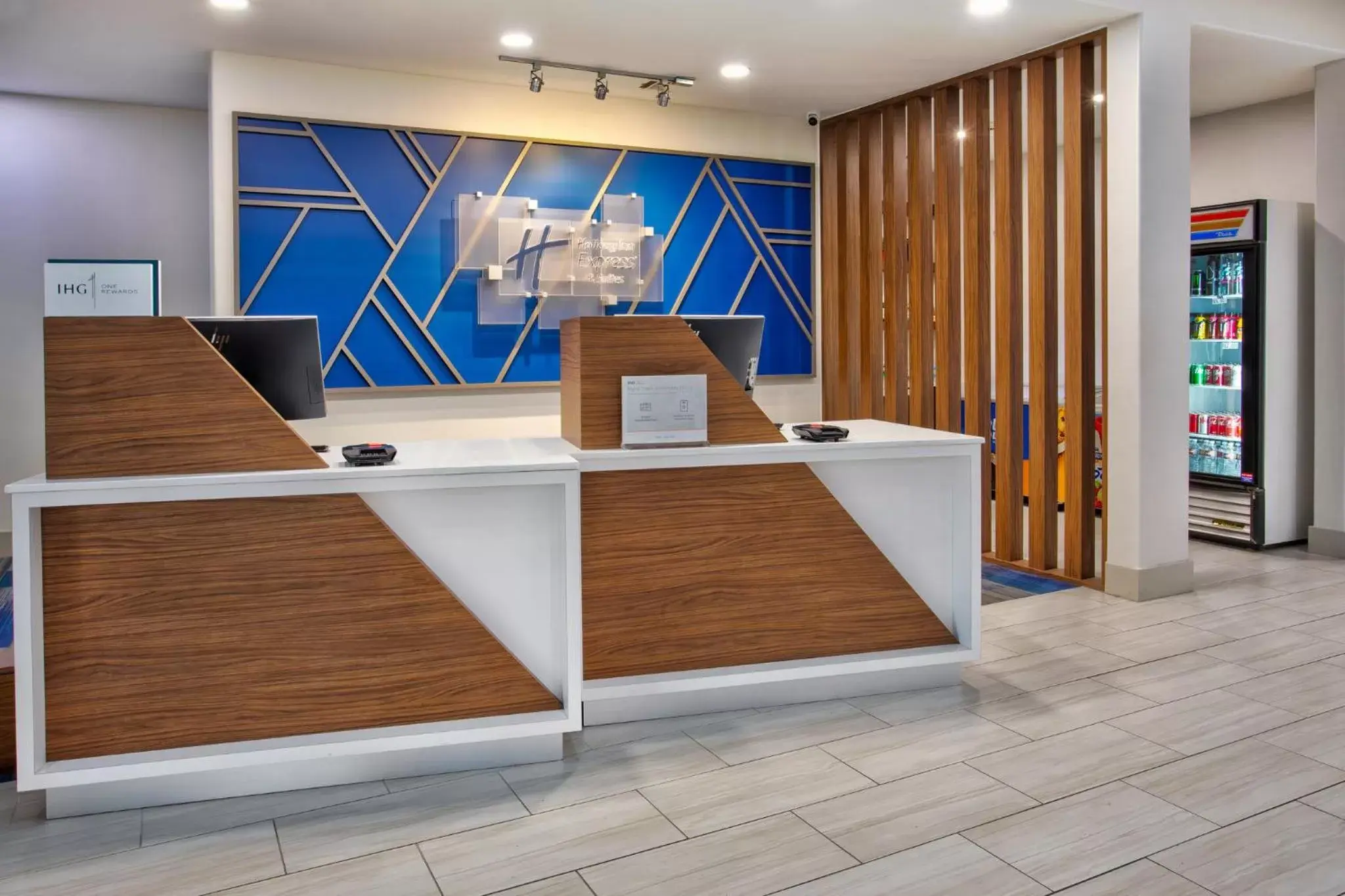 Property building, Lobby/Reception in Holiday Inn Express Hotel and Suites Katy, an IHG Hotel