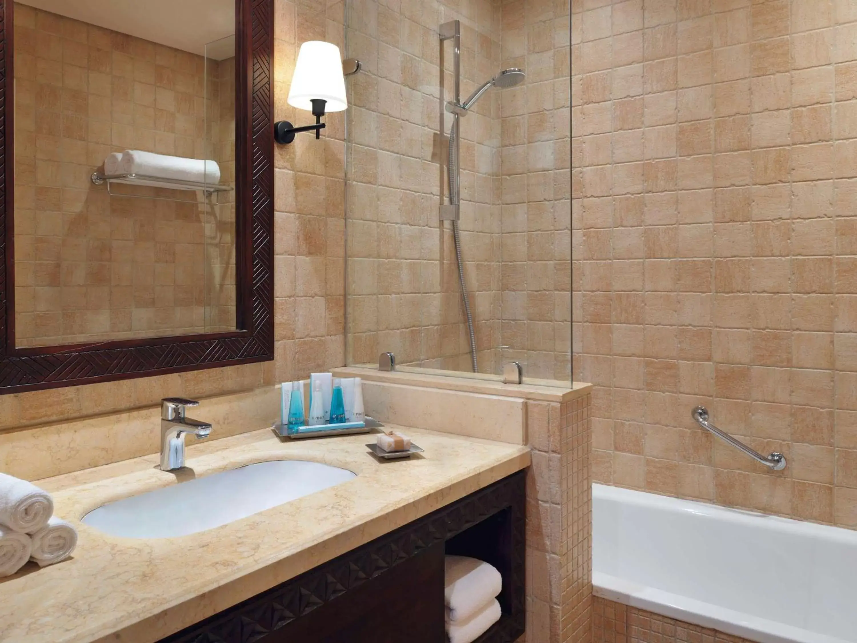 Photo of the whole room, Bathroom in Mövenpick Ambassador Hotel Accra