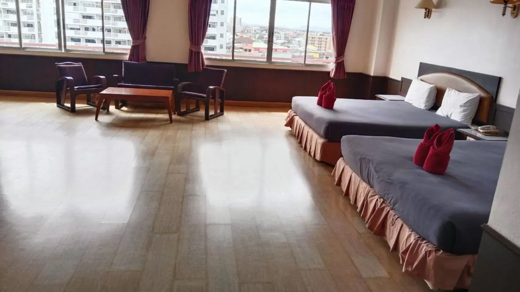 Family Suite in Marine Yensabai Pattaya Family Suite in Marine Yensabai Pattaya