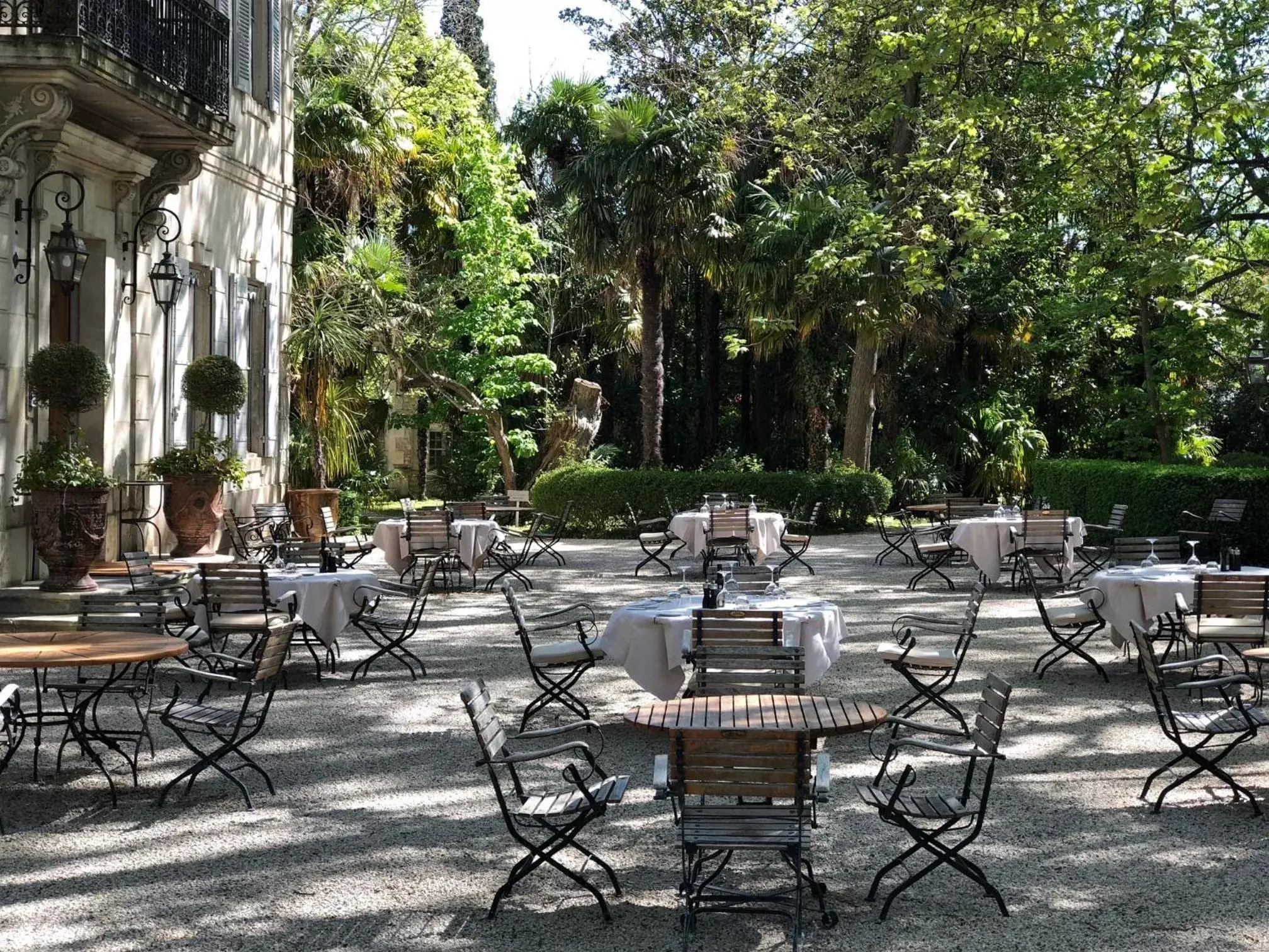 Restaurant/Places to Eat in Hotel Château Des Alpilles