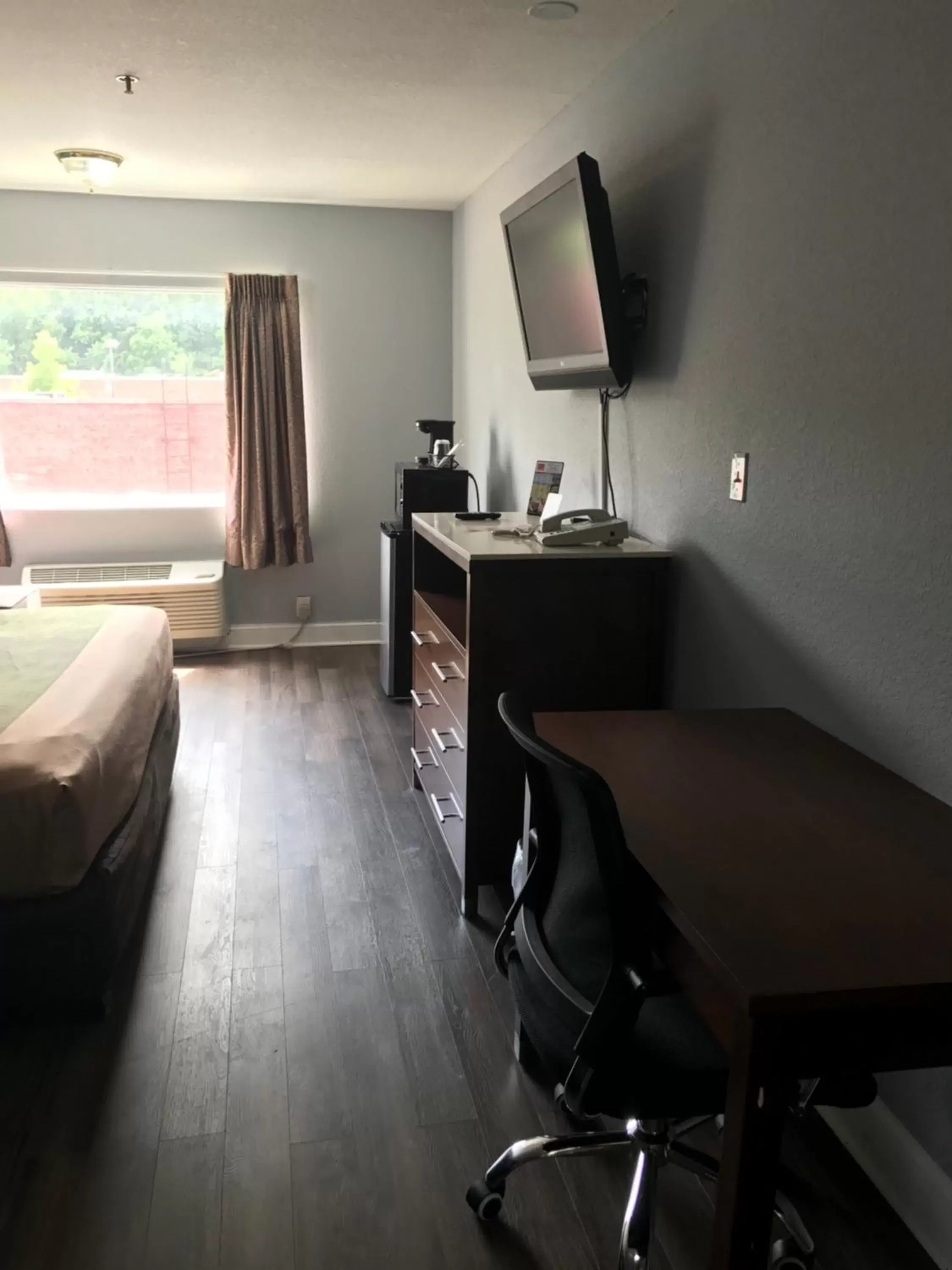 Double Room with Two Double Beds - Non-Smoking in Econo Lodge Inn & Suites I-64 & Us 13
