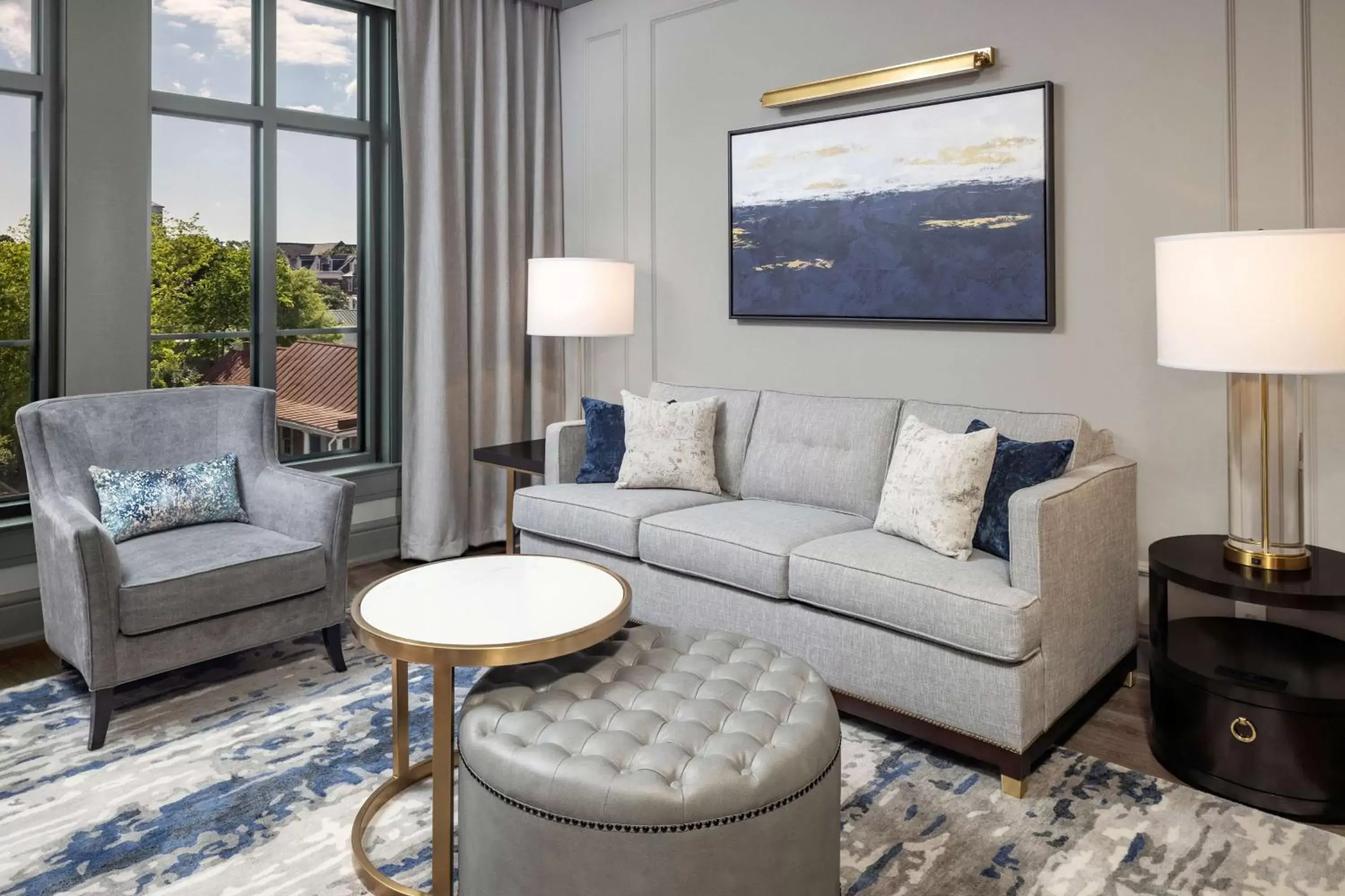 Living room, Seating Area in Hilton Club Liberty Place Charleston