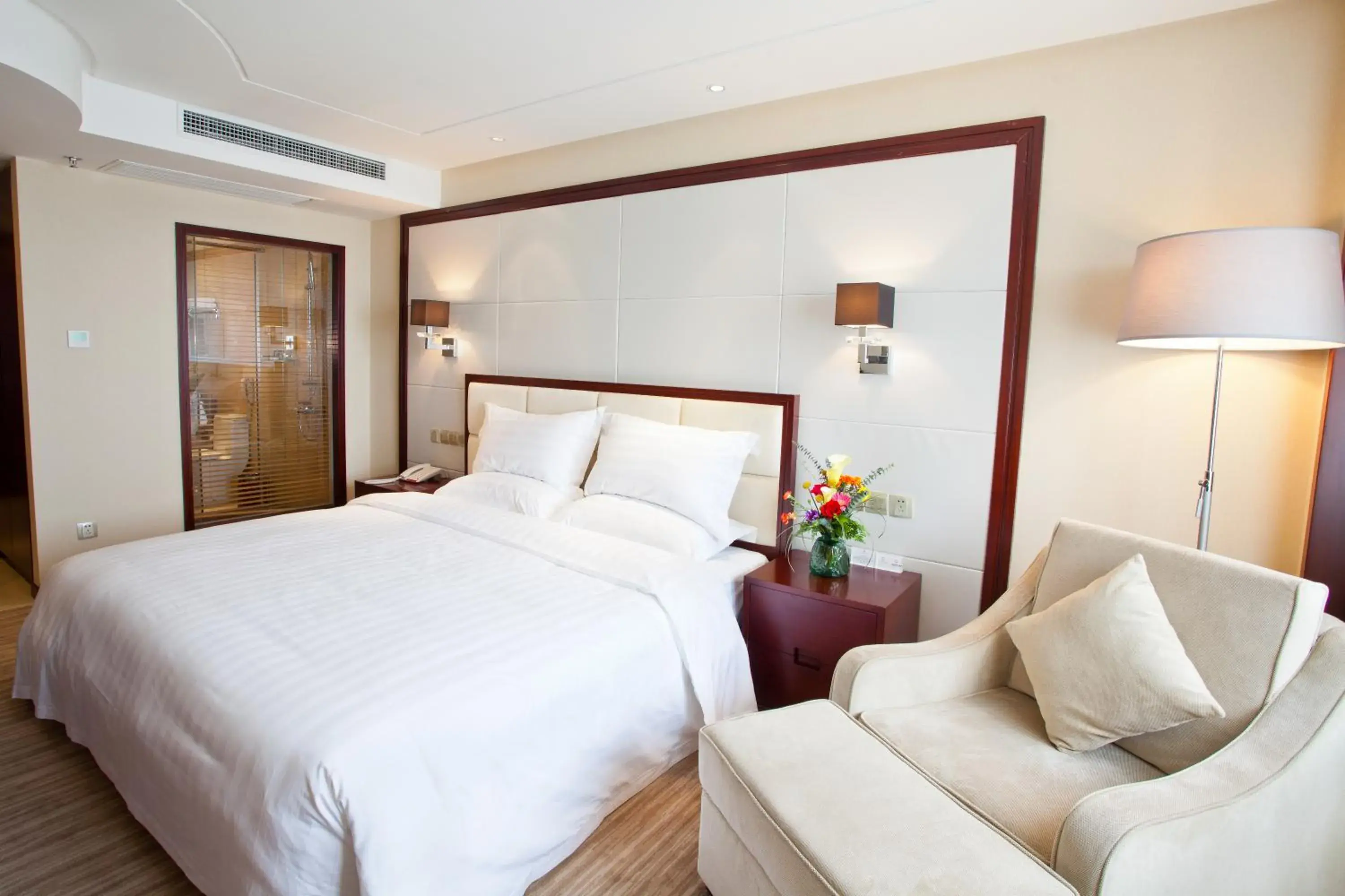 Bedroom, Bed in Beijing Guizhou Hotel
