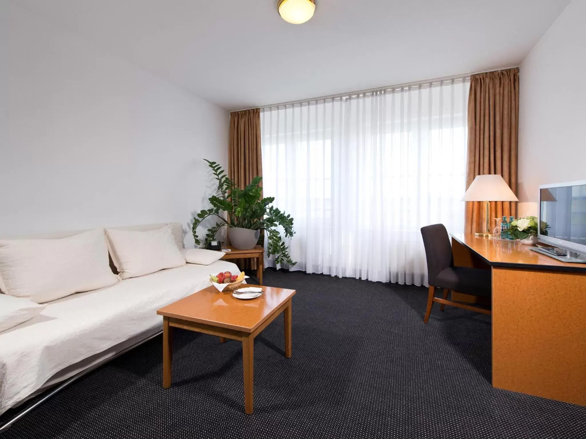 Living room, Seating Area in ACHAT Hotel Frankfurt Airport