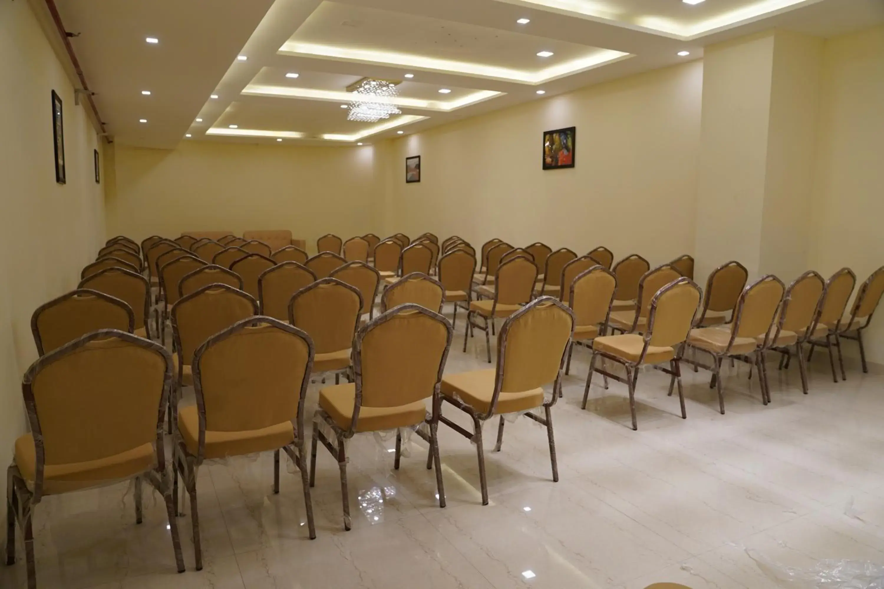 Banquet/Function facilities in Hotel Rama Trident