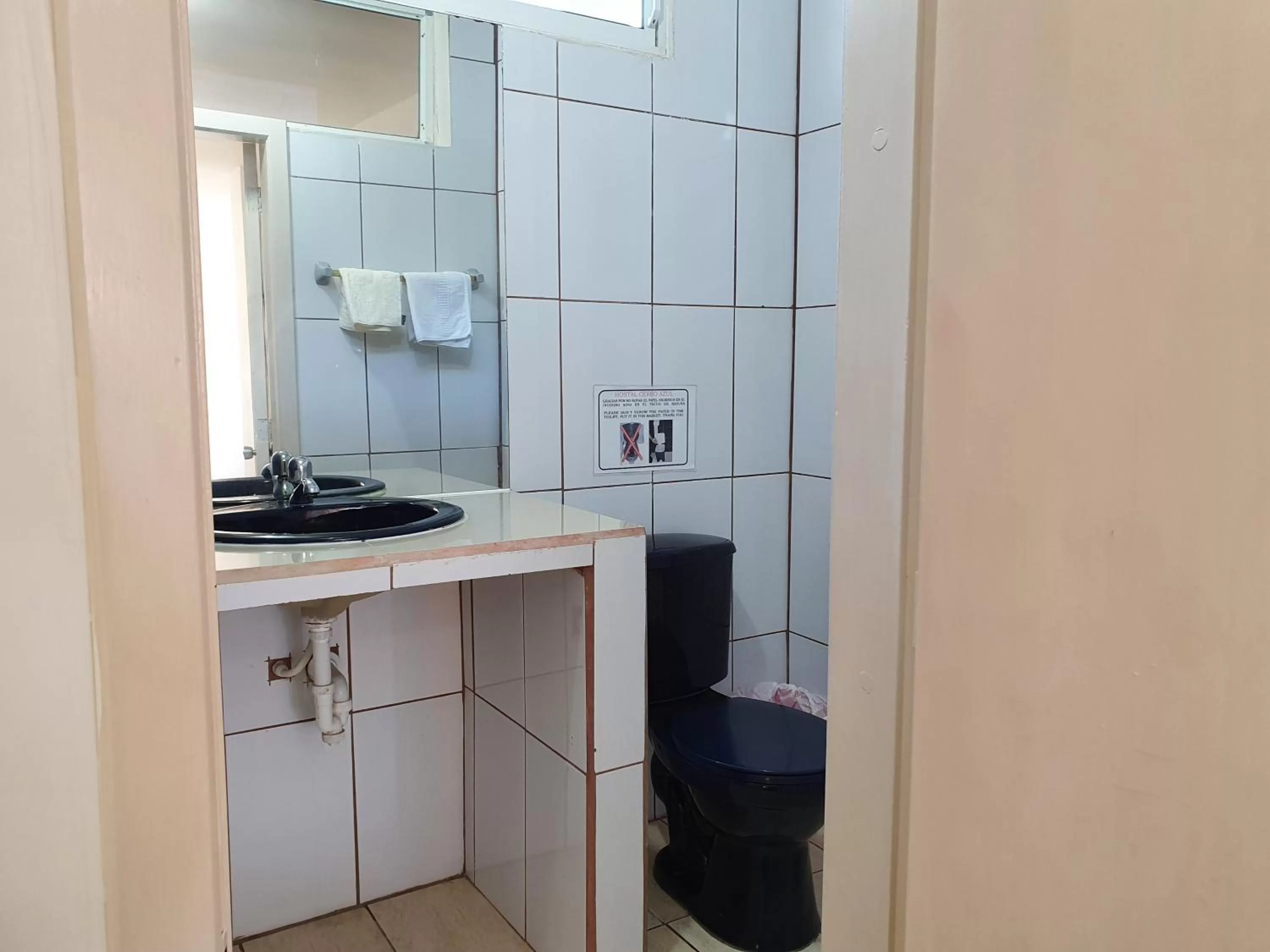 Staff in Hostal Cerro Azul