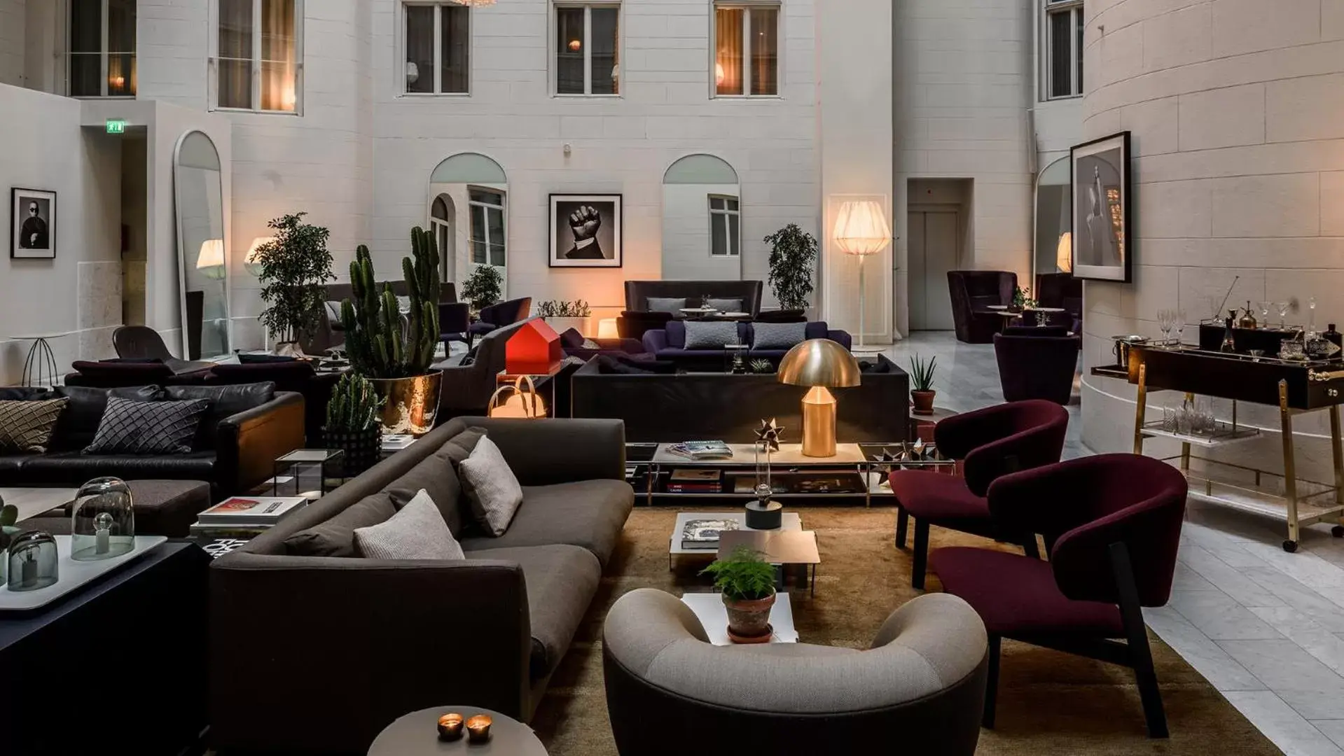 Lounge or bar in Nobis Hotel Stockholm, a Member of Design Hotels™