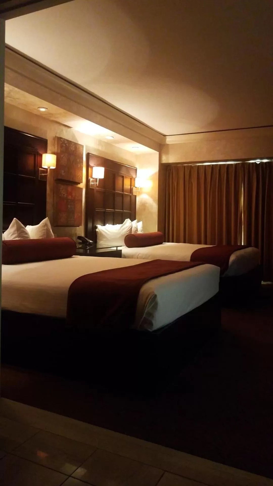 Bed, Room Photo in Reno Suites