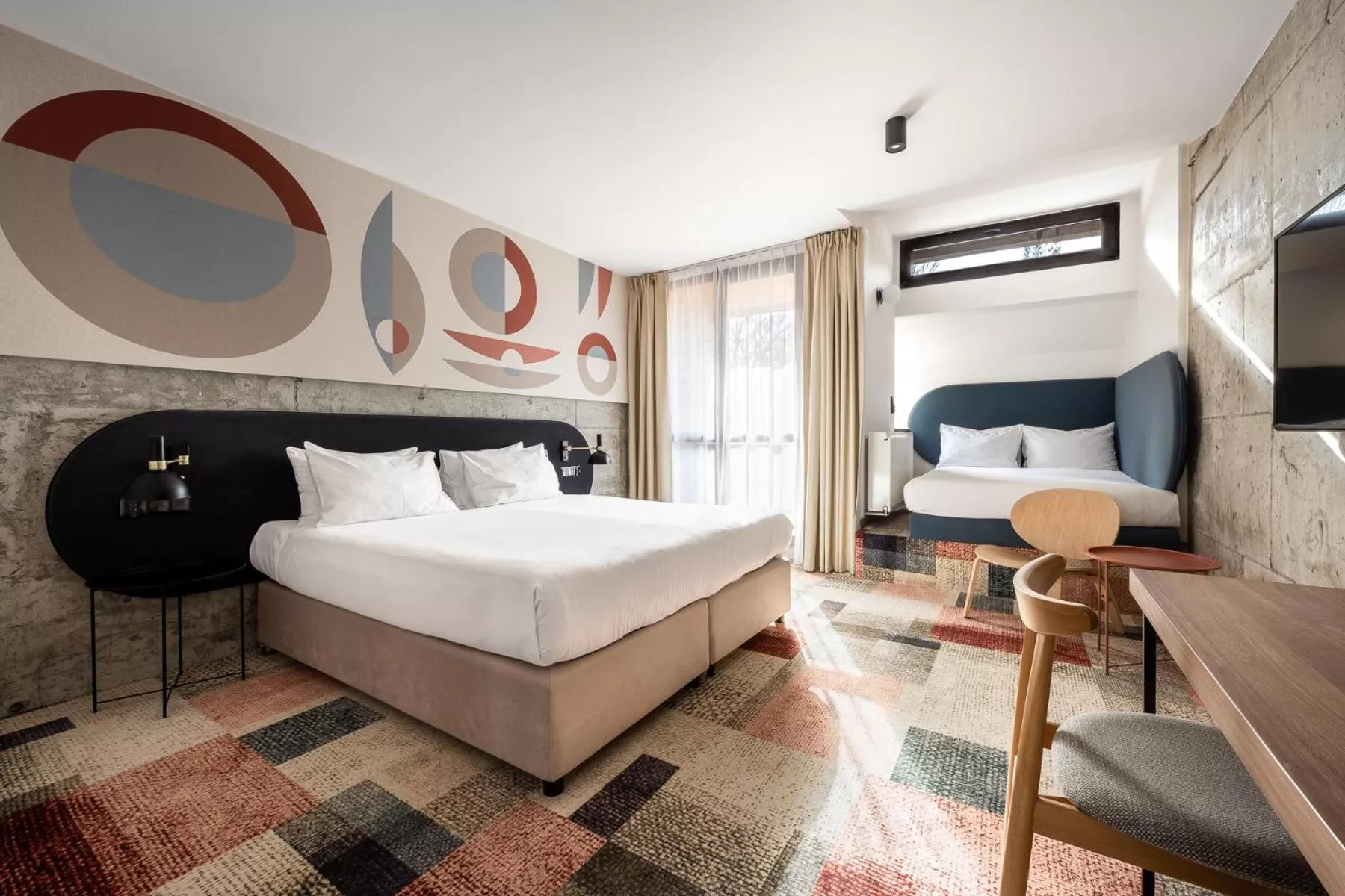 Bedroom, Bed in Forest Hotel