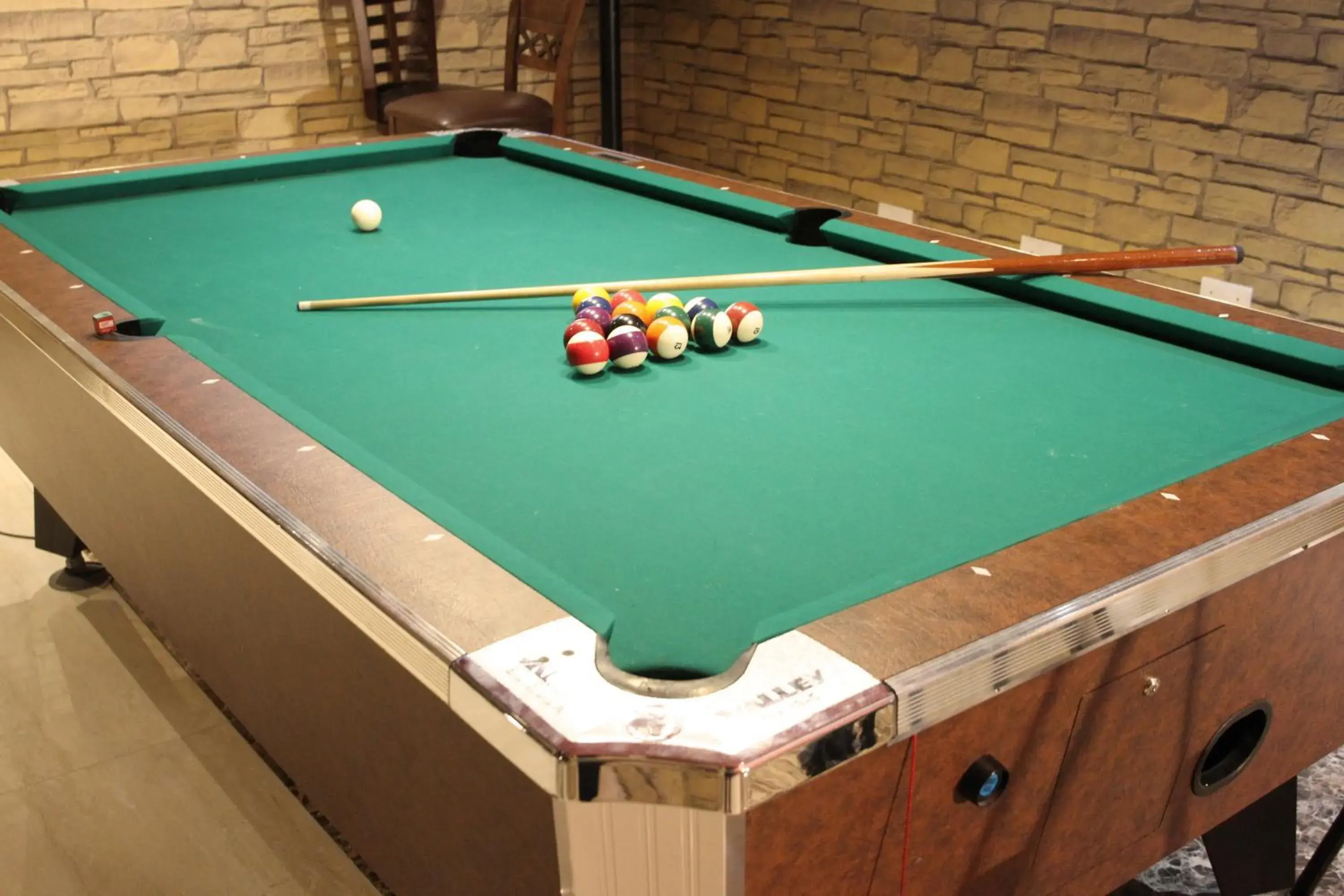 Lounge or bar, Billiards in The leela Hotel