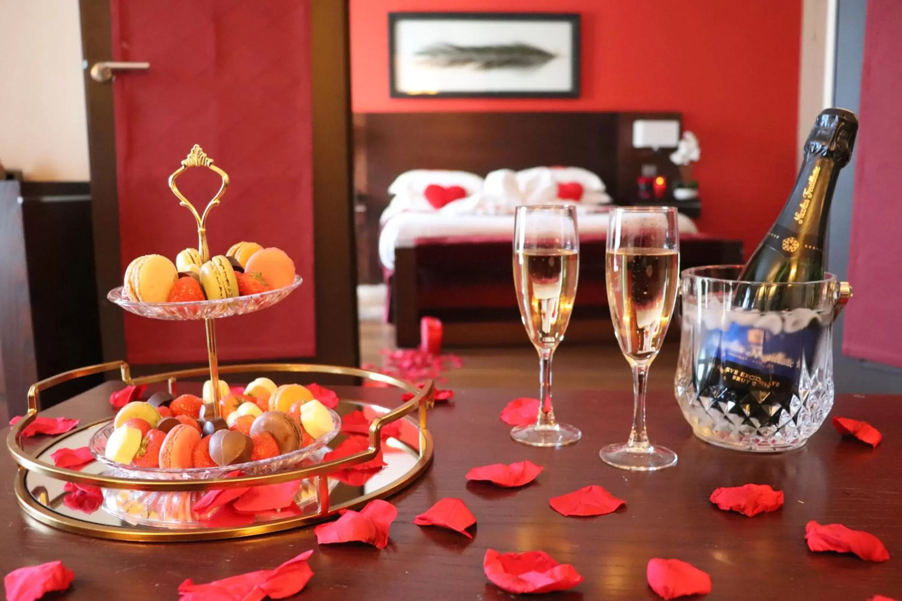 Food and drinks in Hotel de Berny Food and drinks in Hotel de Berny