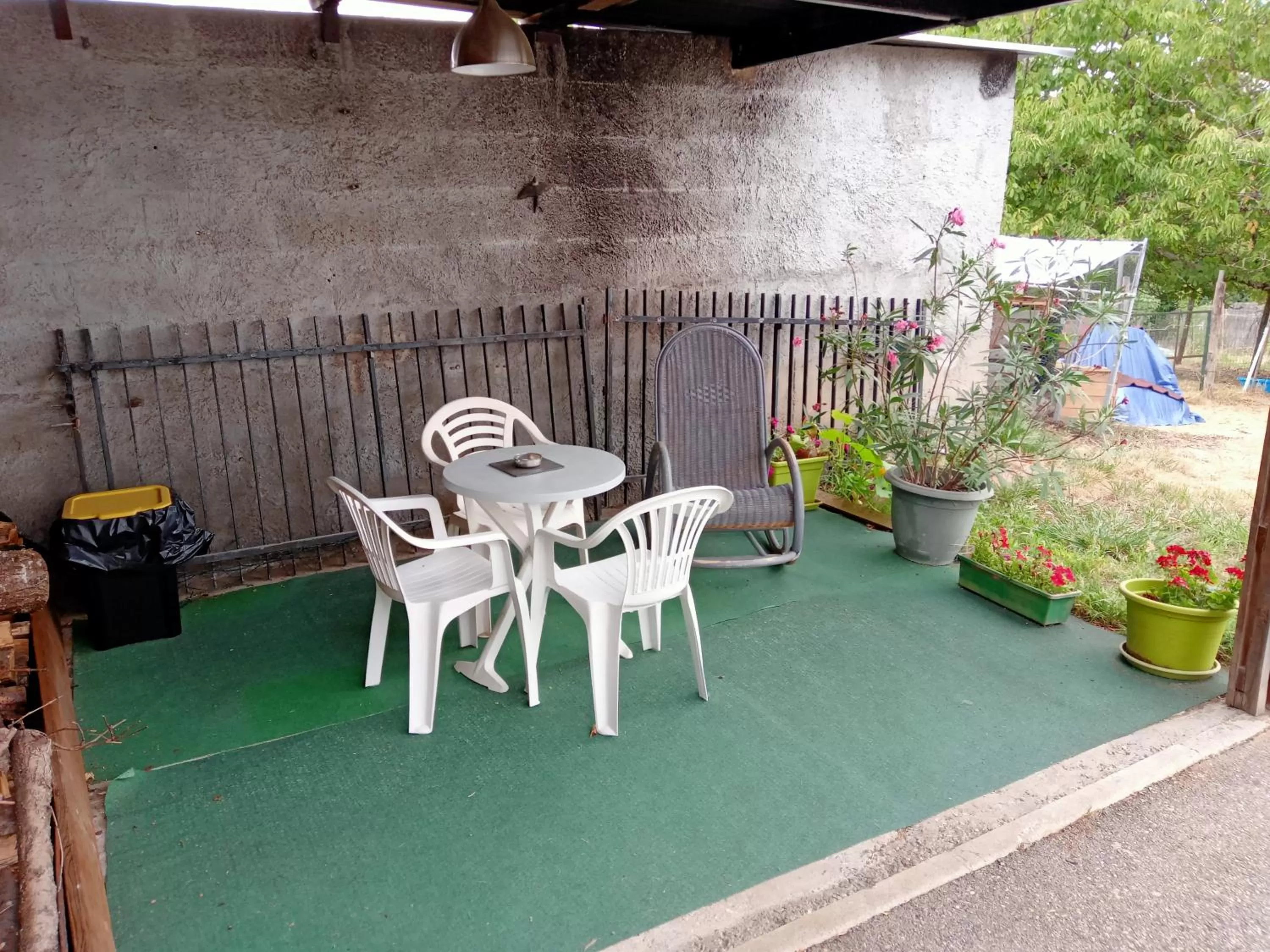 Patio in Villa Détente Dauphinoise