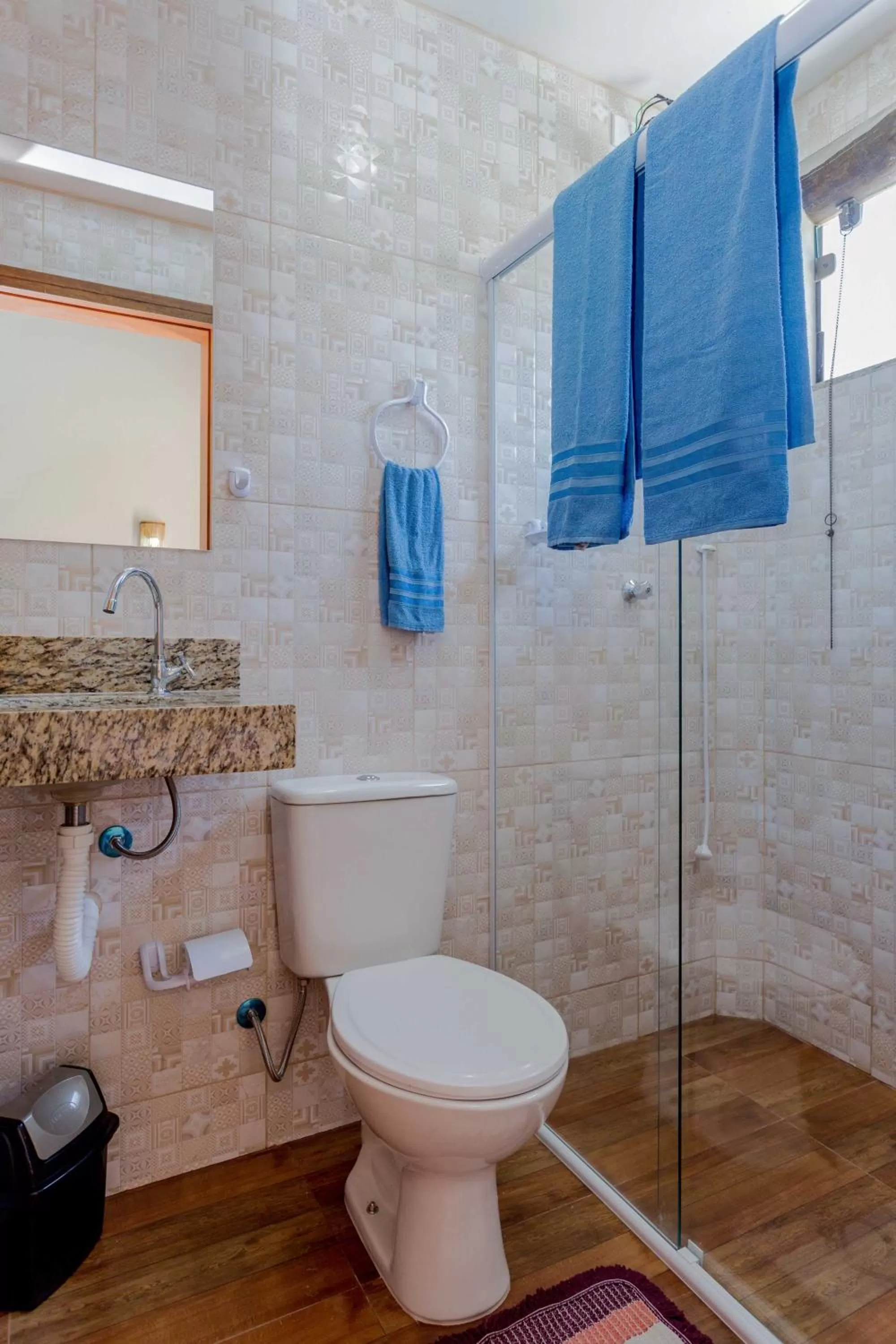 Shower in Pousada Chalés do Julião