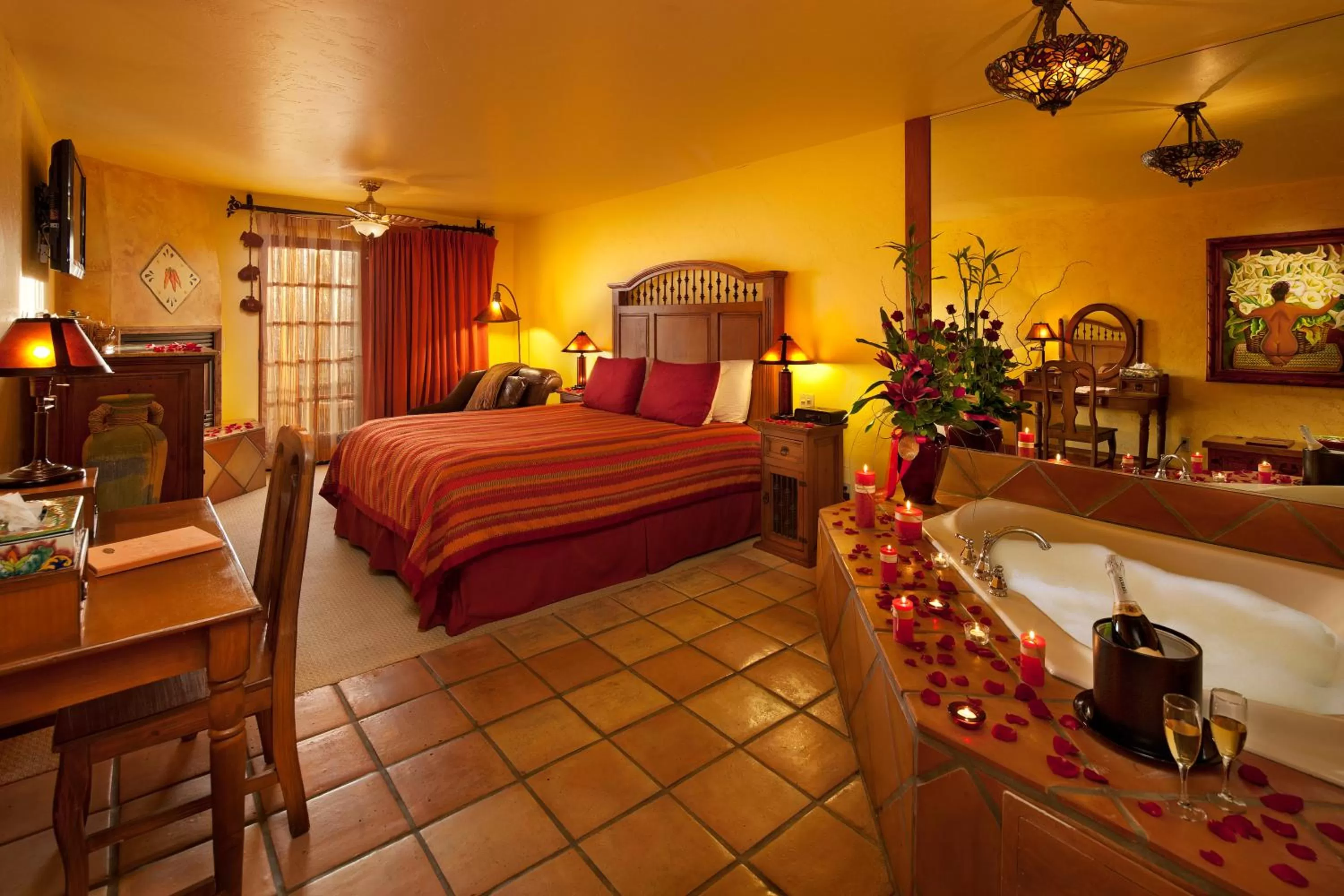 Photo of the whole room, Bed in Avila La Fonda Hotel