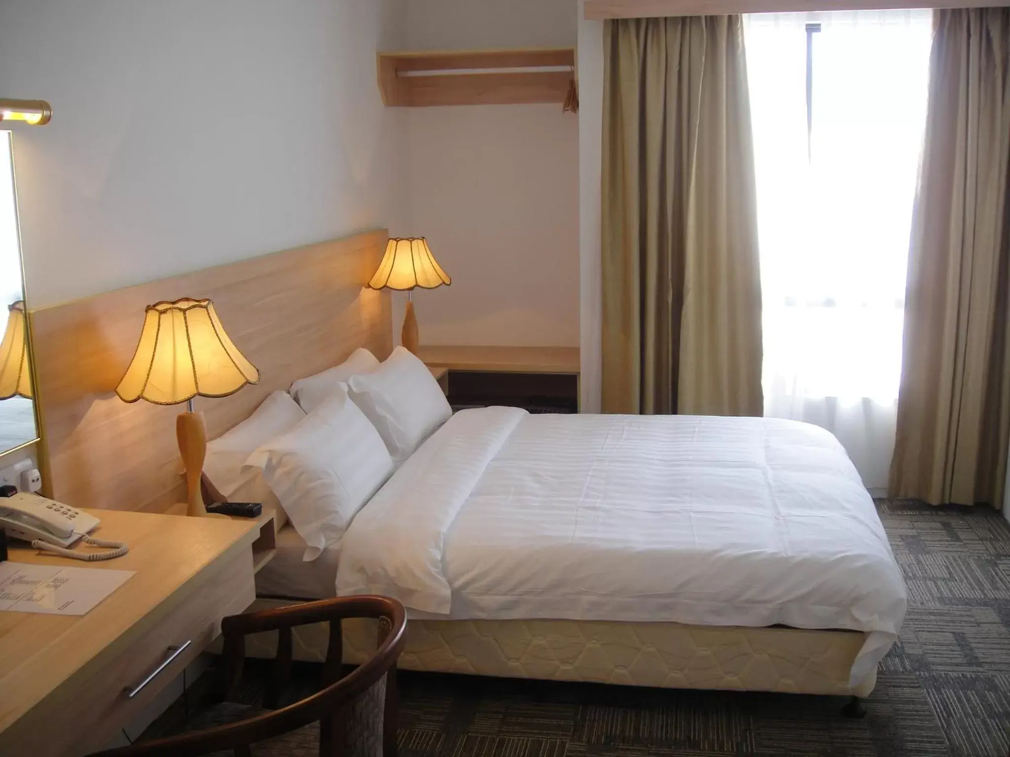 Day, Bed in Prima Hotel Melaka