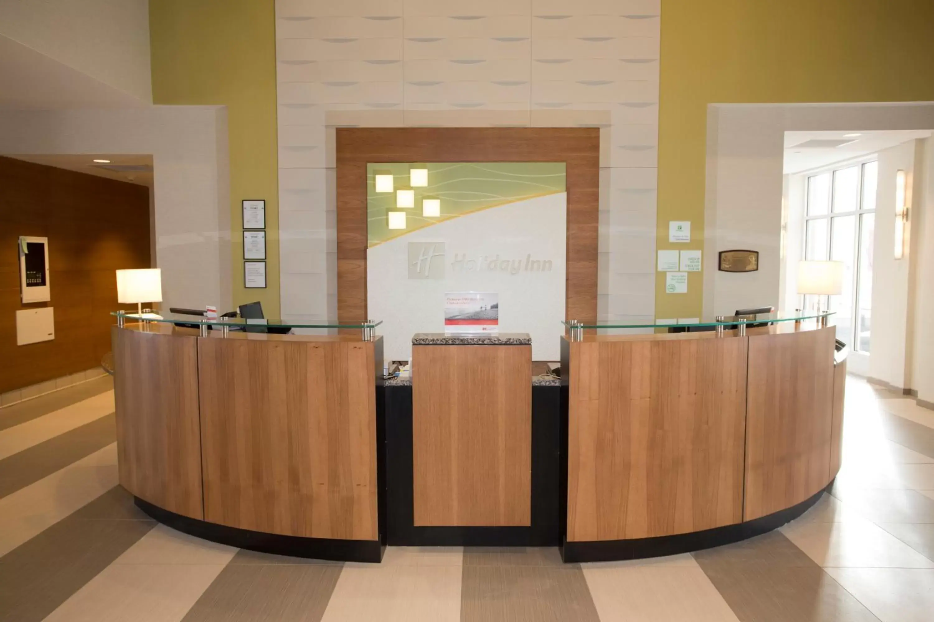 Property building in Holiday Inn Morgantown-University Area by IHG Property building in Holiday Inn Morgantown-University Area by IHG