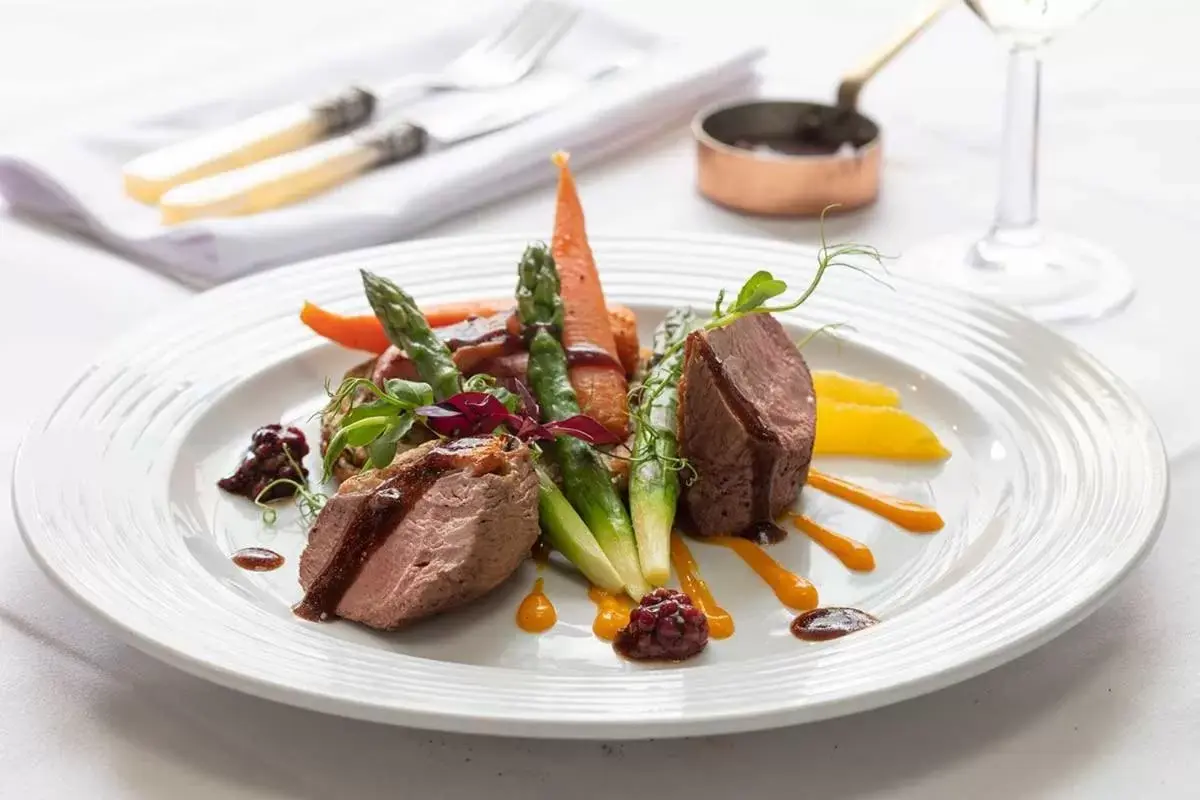 Restaurant/places to eat, Food in Worcester Bank House Hotel Spa & Golf; BW Premier Collection