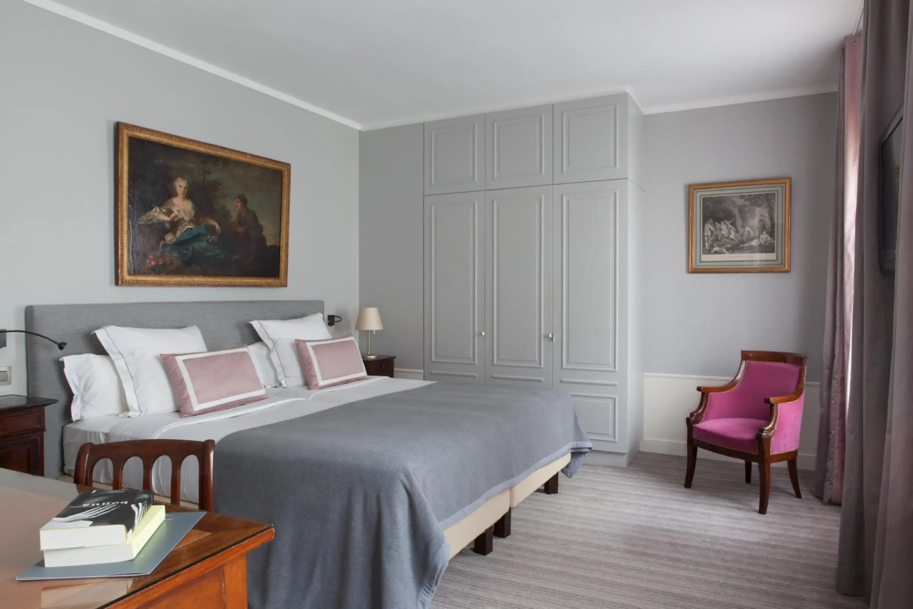 Bedroom, Bed in Hôtel des Saints Pères - Esprit de France