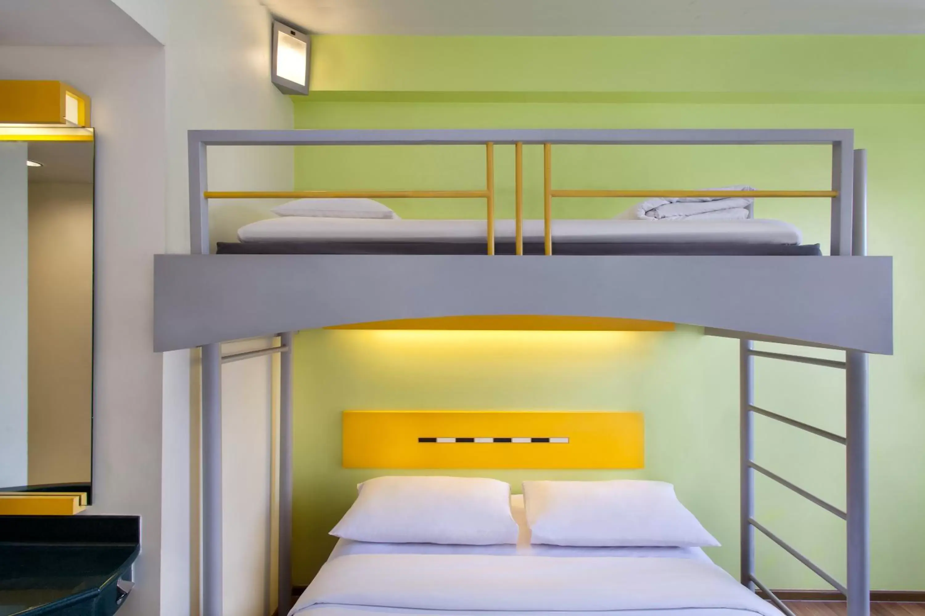 Bunk Bed in Ibis Budget Jakarta Cikini