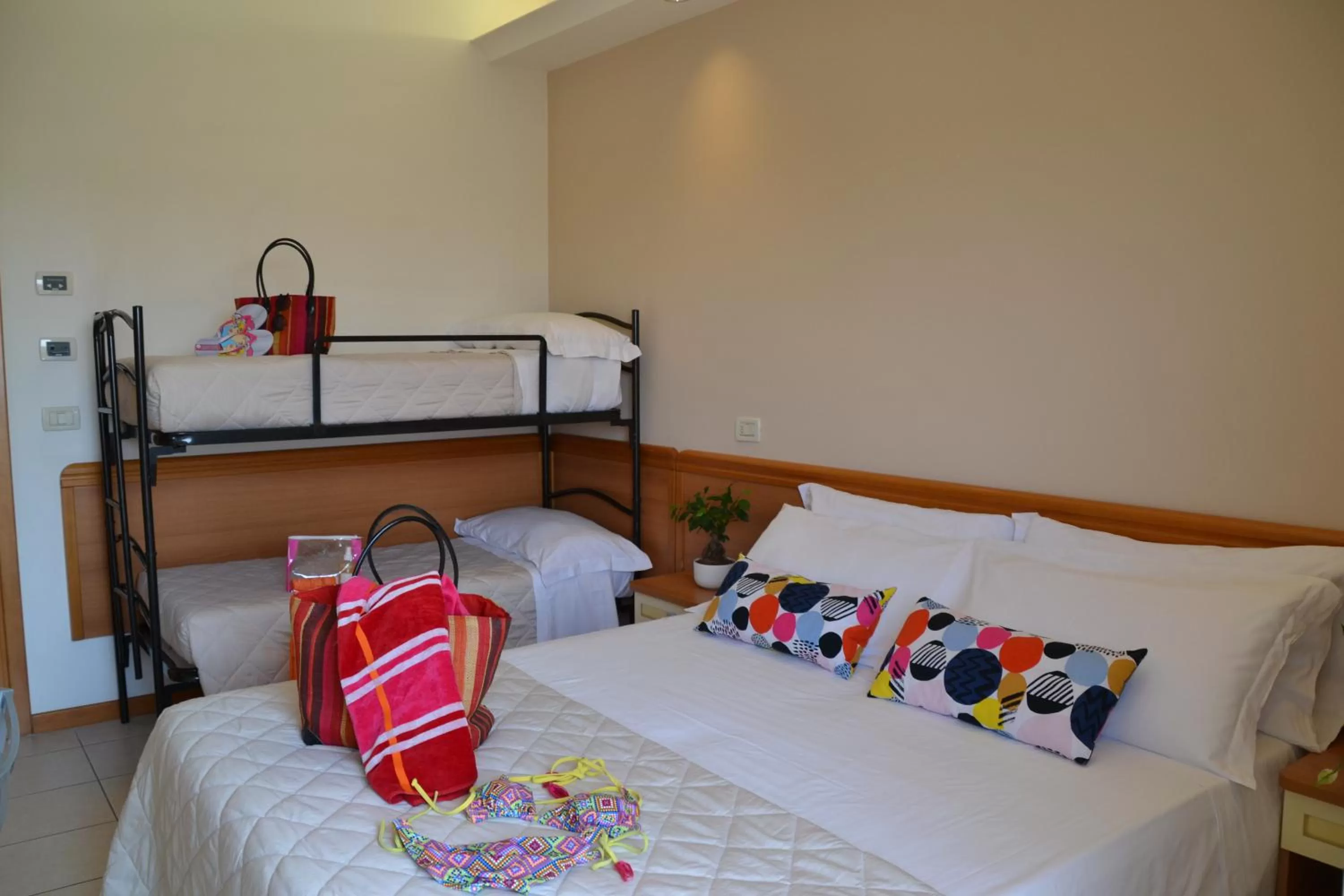 bunk bed, Bed in Hotel Apogeo - Breakfast Experience