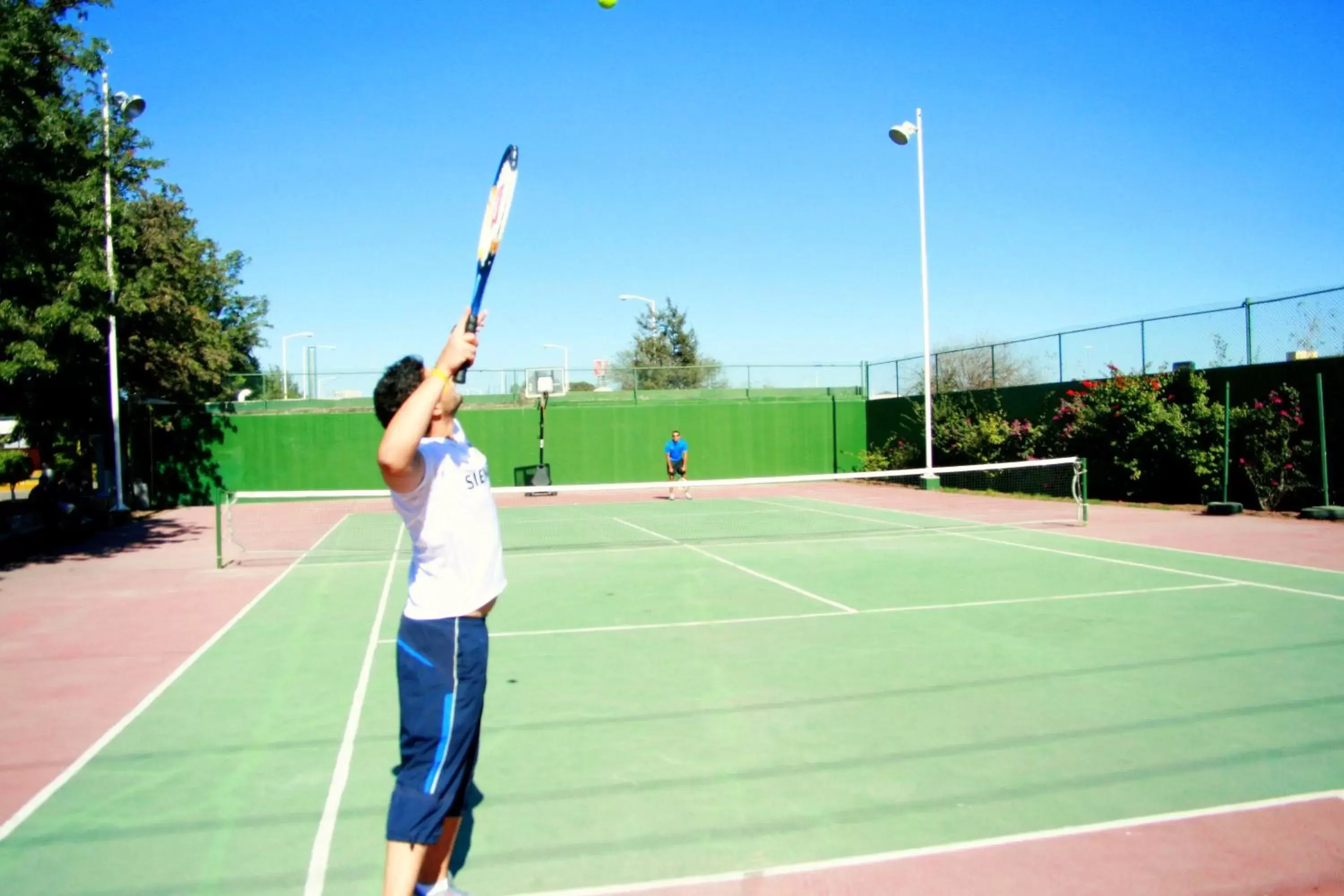 Area and facilities, Tennis/Squash in Holiday Inn San Luis Potosi-Quijote, an IHG Hotel