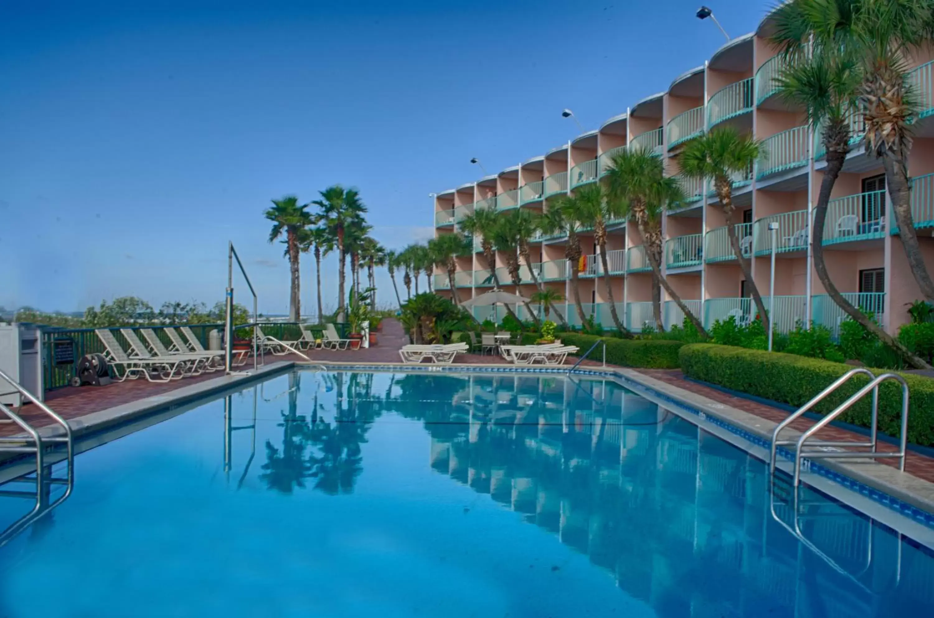 Swimming pool, Property Building in Casa Loma Panama City Beach - Beachfront