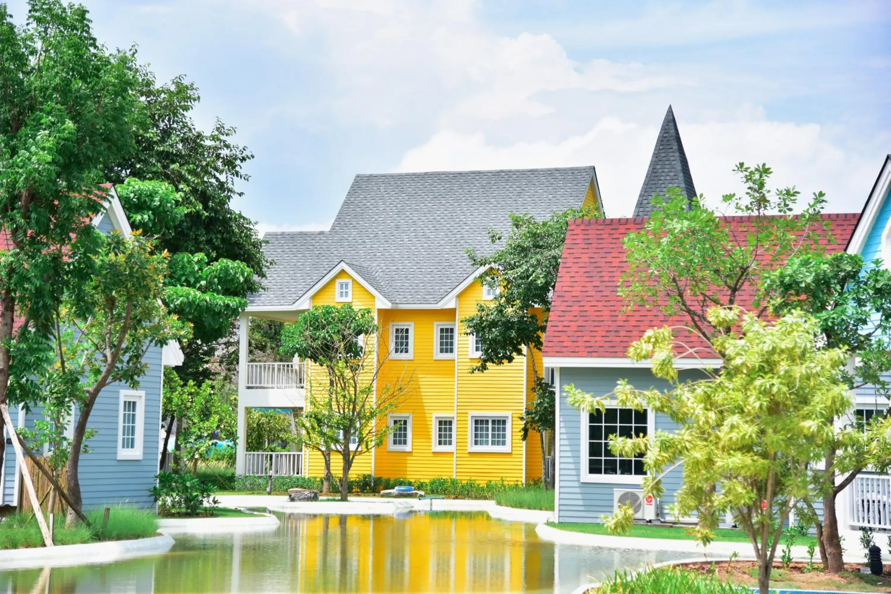 Property building in Peggy's Cove Resort Property building in Peggy's Cove Resort