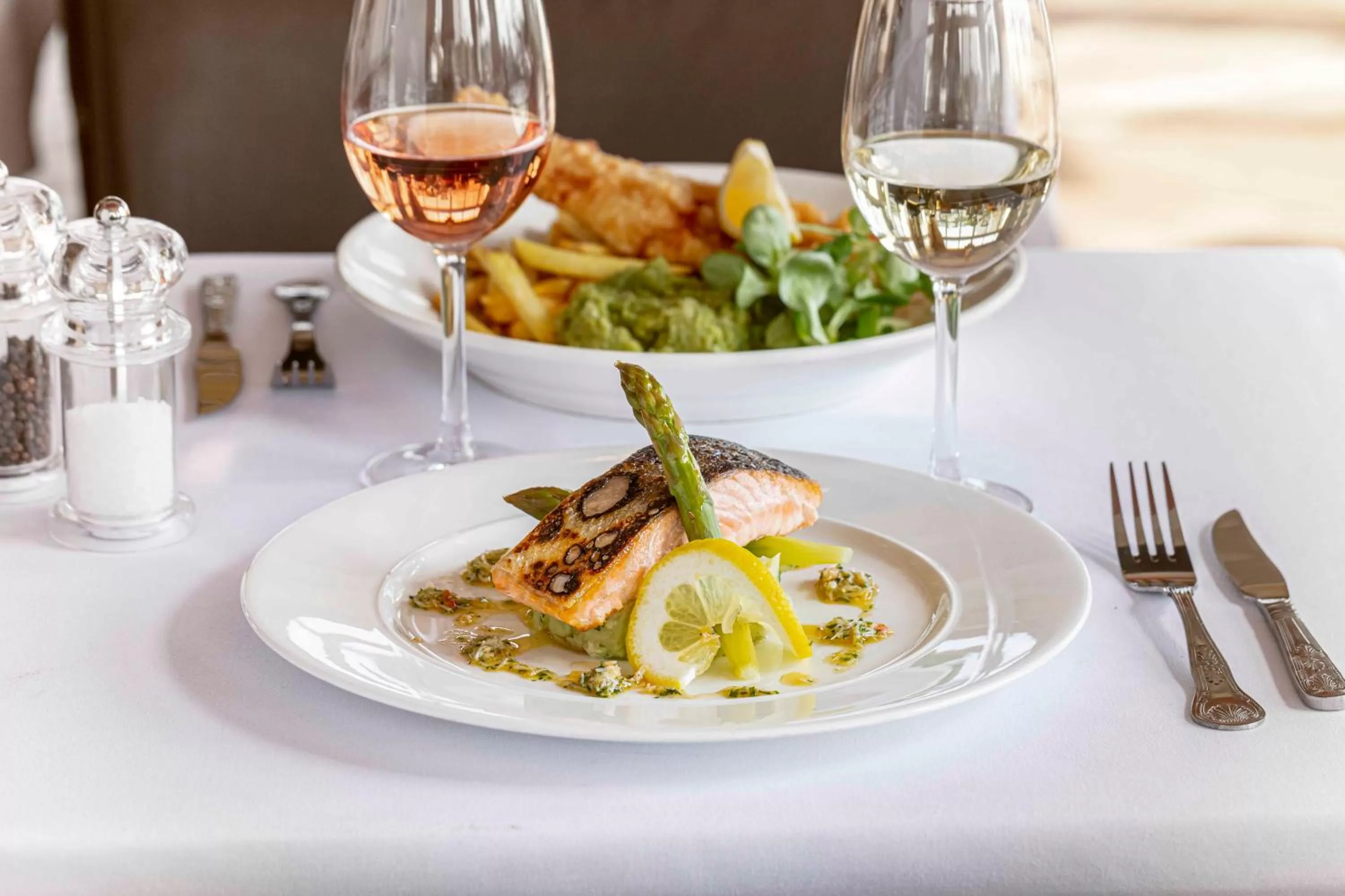 Food and drinks in The Grand Hotel