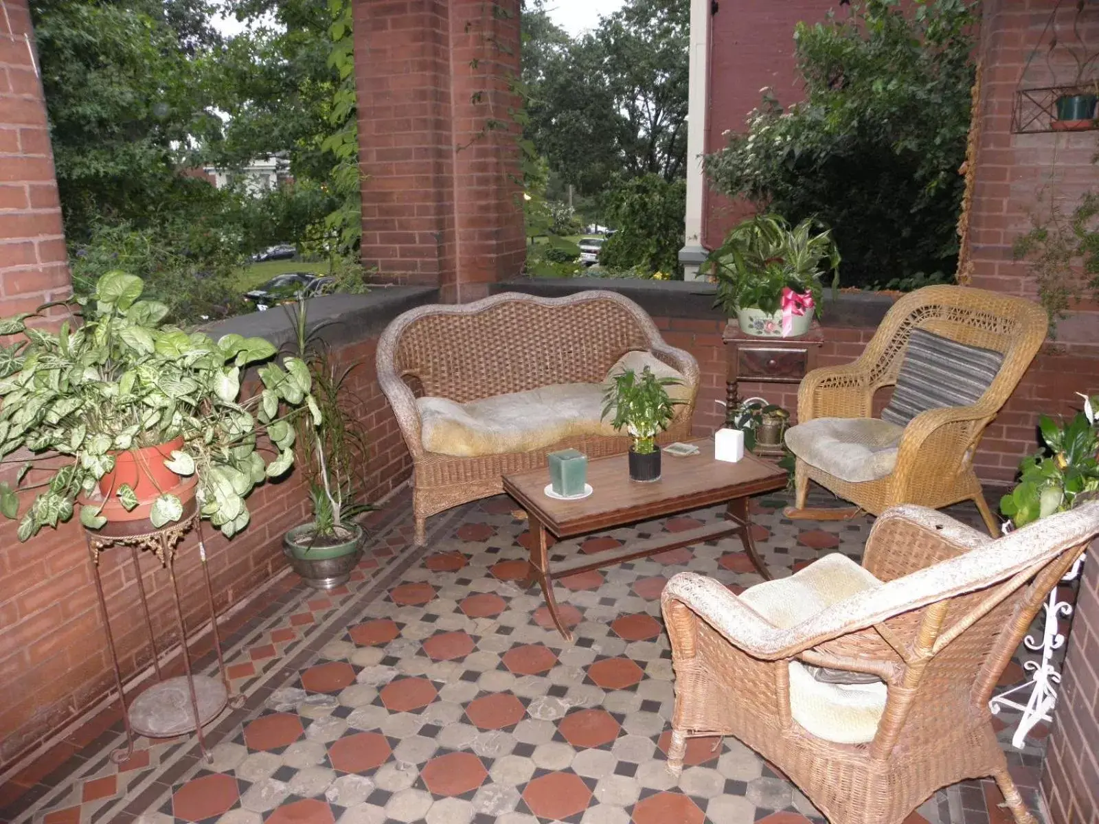 Communal lounge/ TV room in Lehmann House Bed & Breakfast