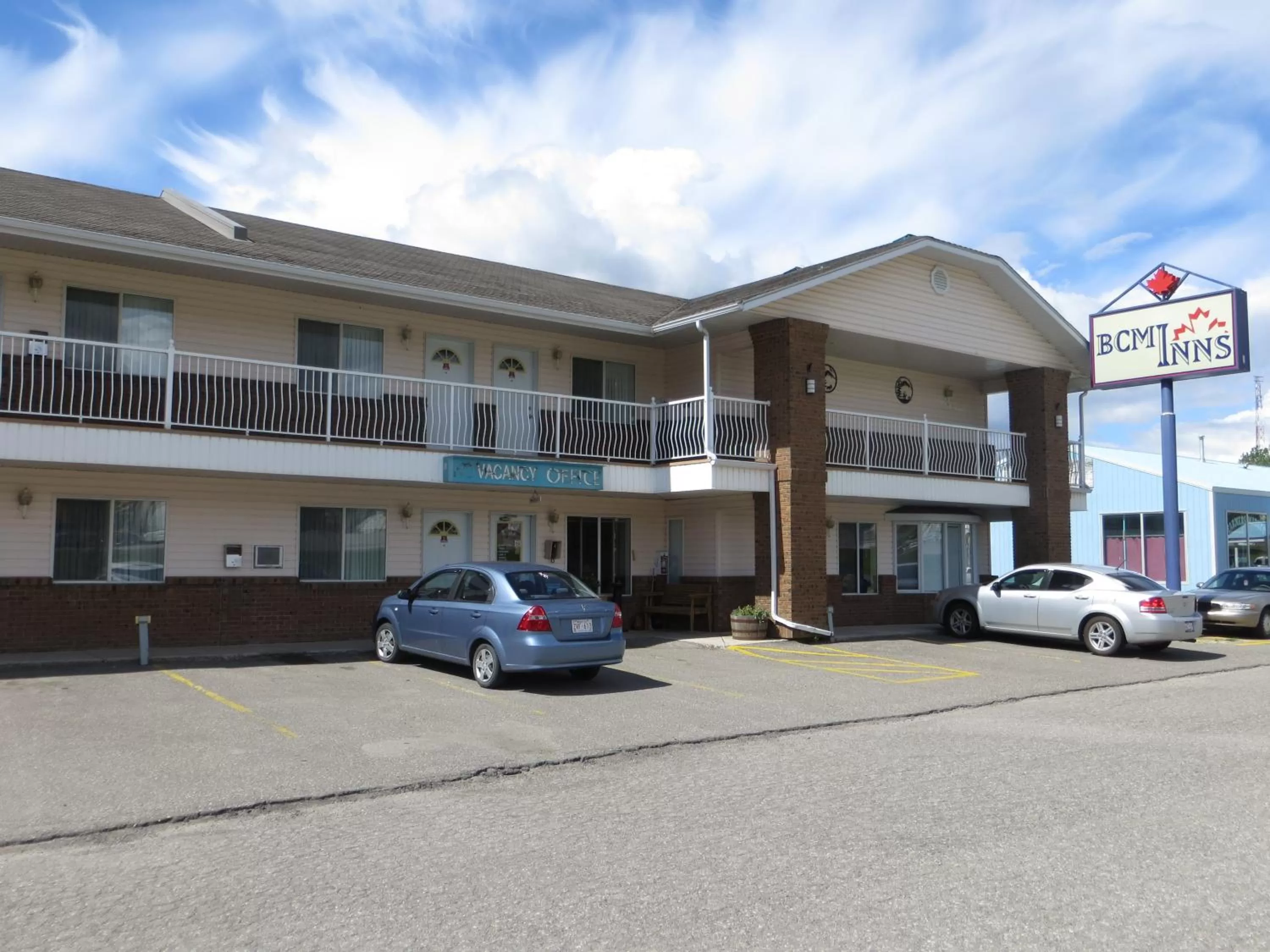 Facade/entrance in BCMInns - Coleman