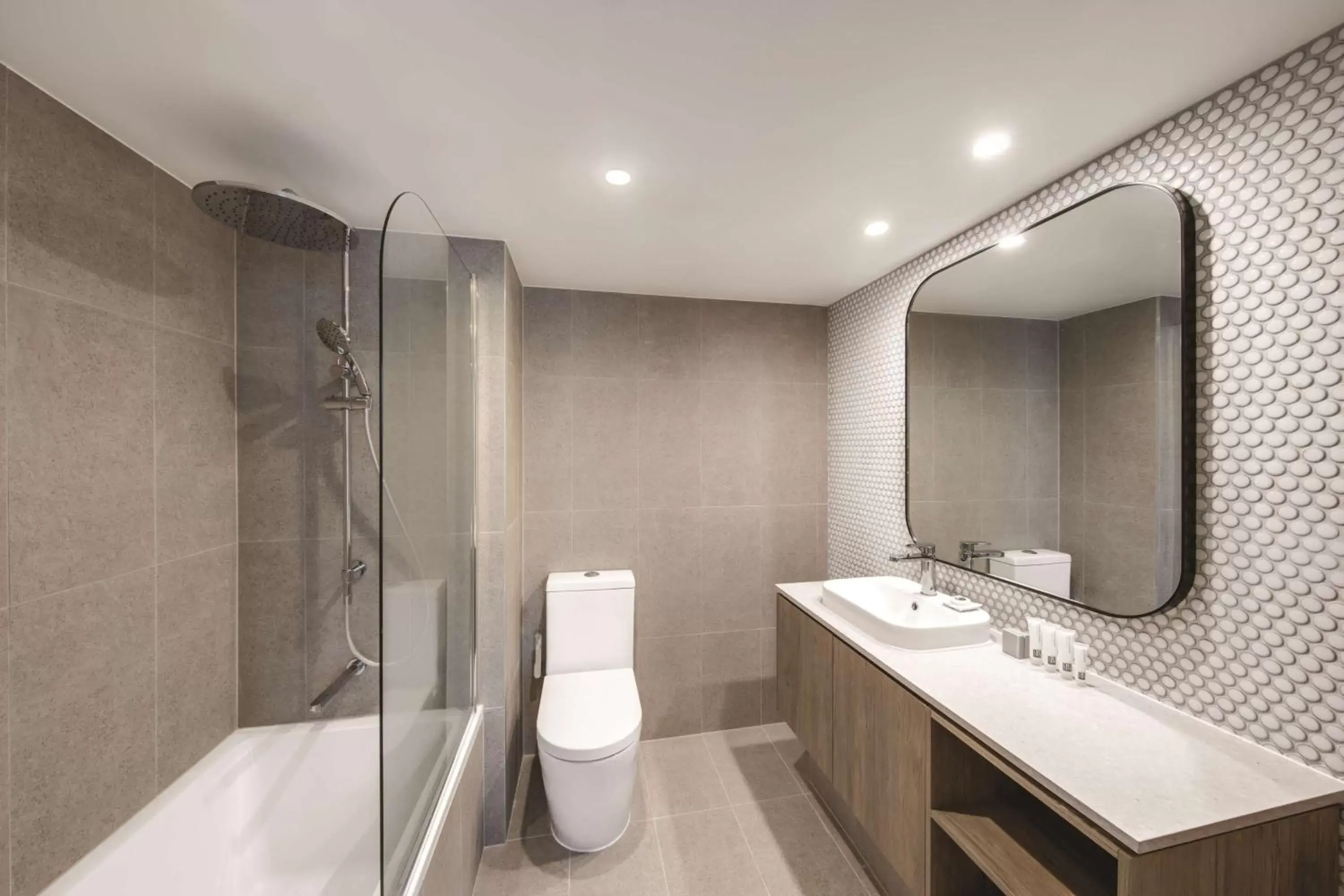 Bathroom in Adina Apartment Hotel Coogee Sydney