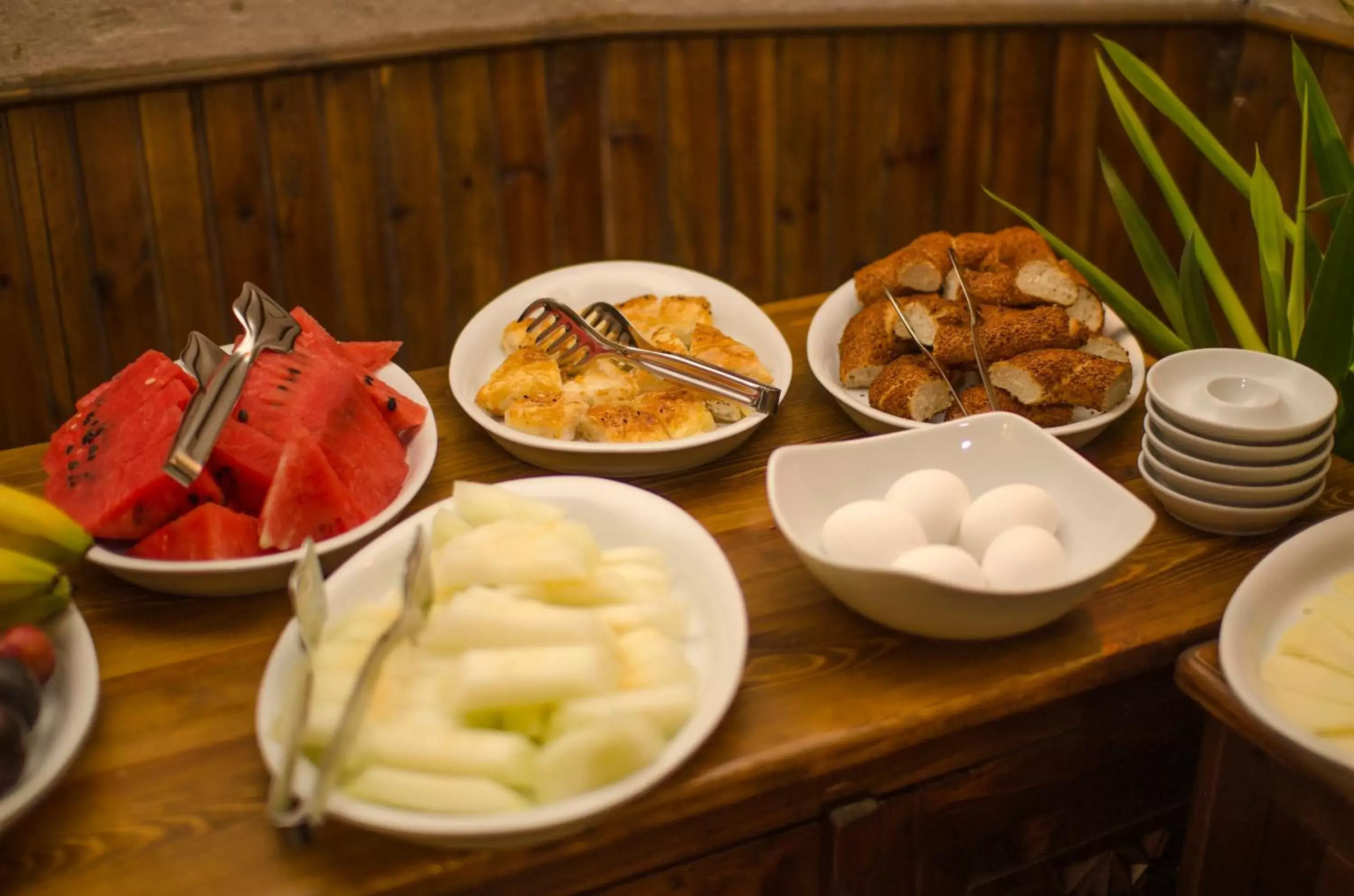 Buffet breakfast in Tulip Cave Suites