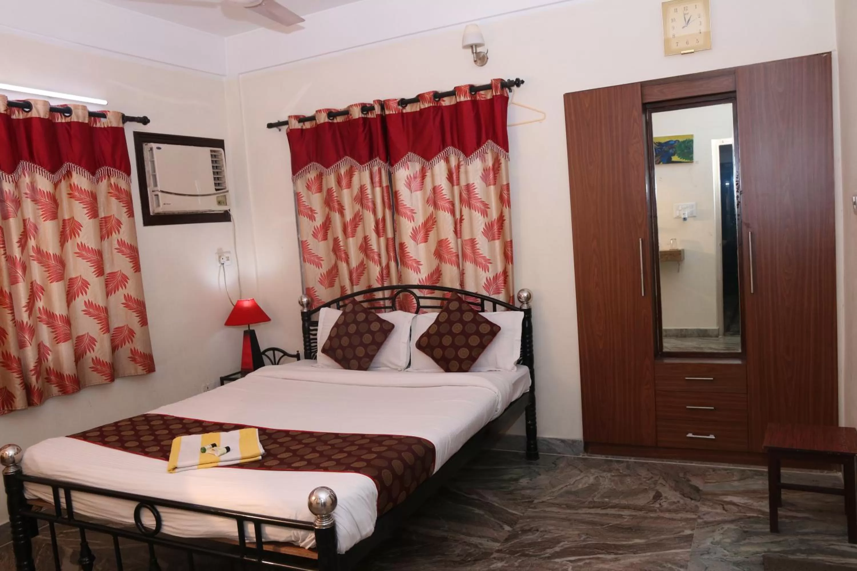 Bedroom, Bed in The Elite Apartment Hotel