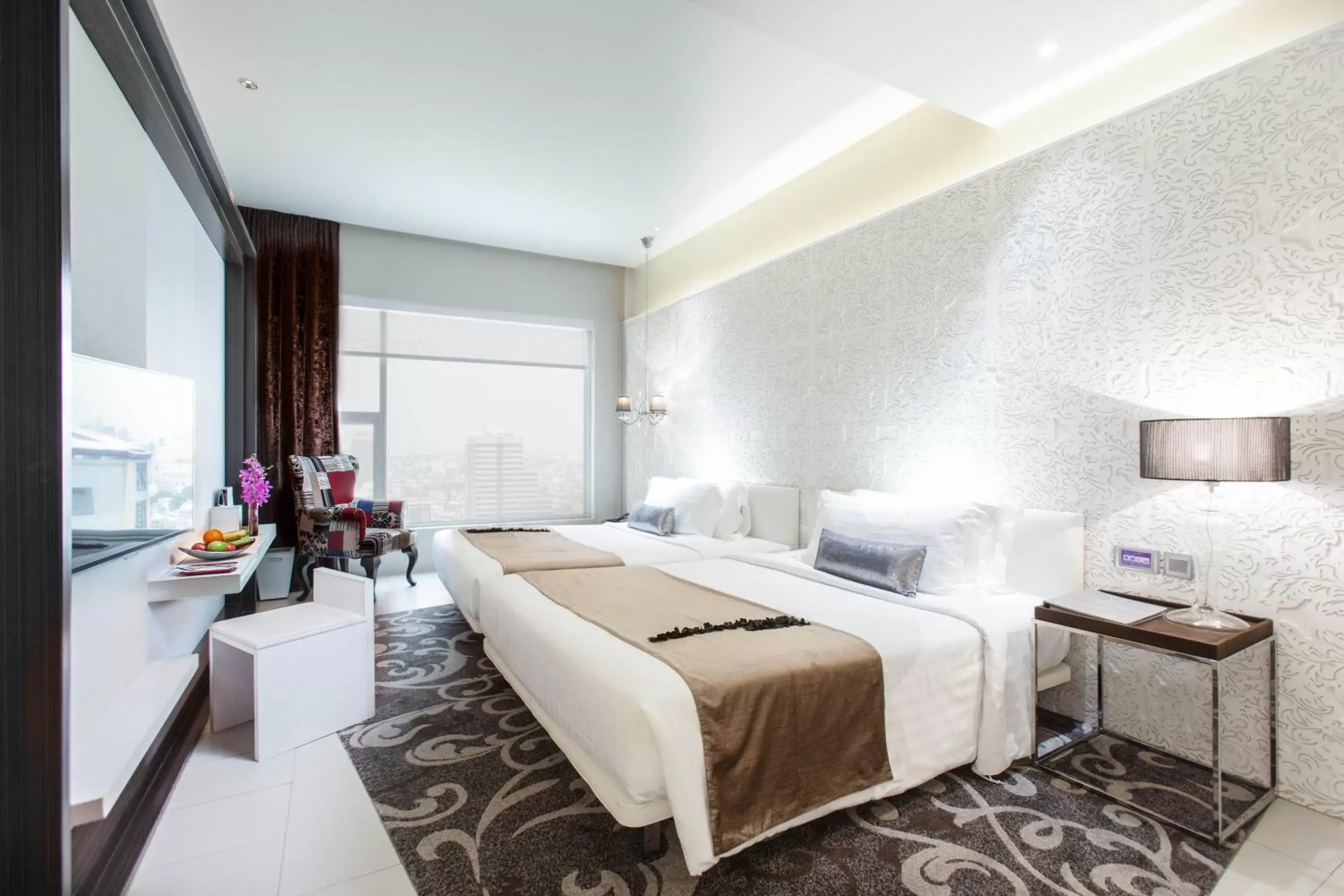 Photo of the whole room, Bed in Mode Sathorn Hotel - SHA Extra Plus
