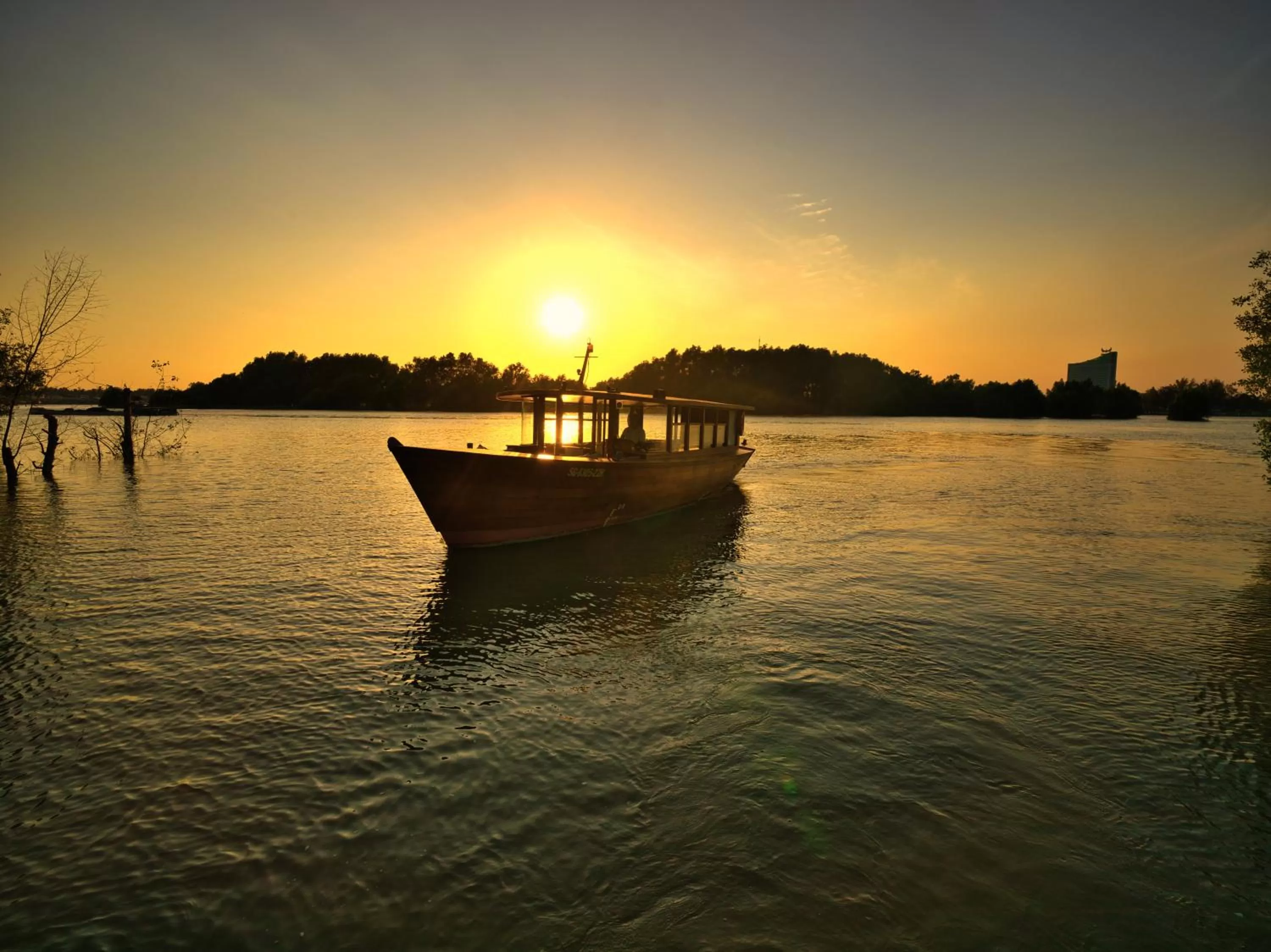 Activities in Legacy Mekong, Can Tho, Autograph Collection