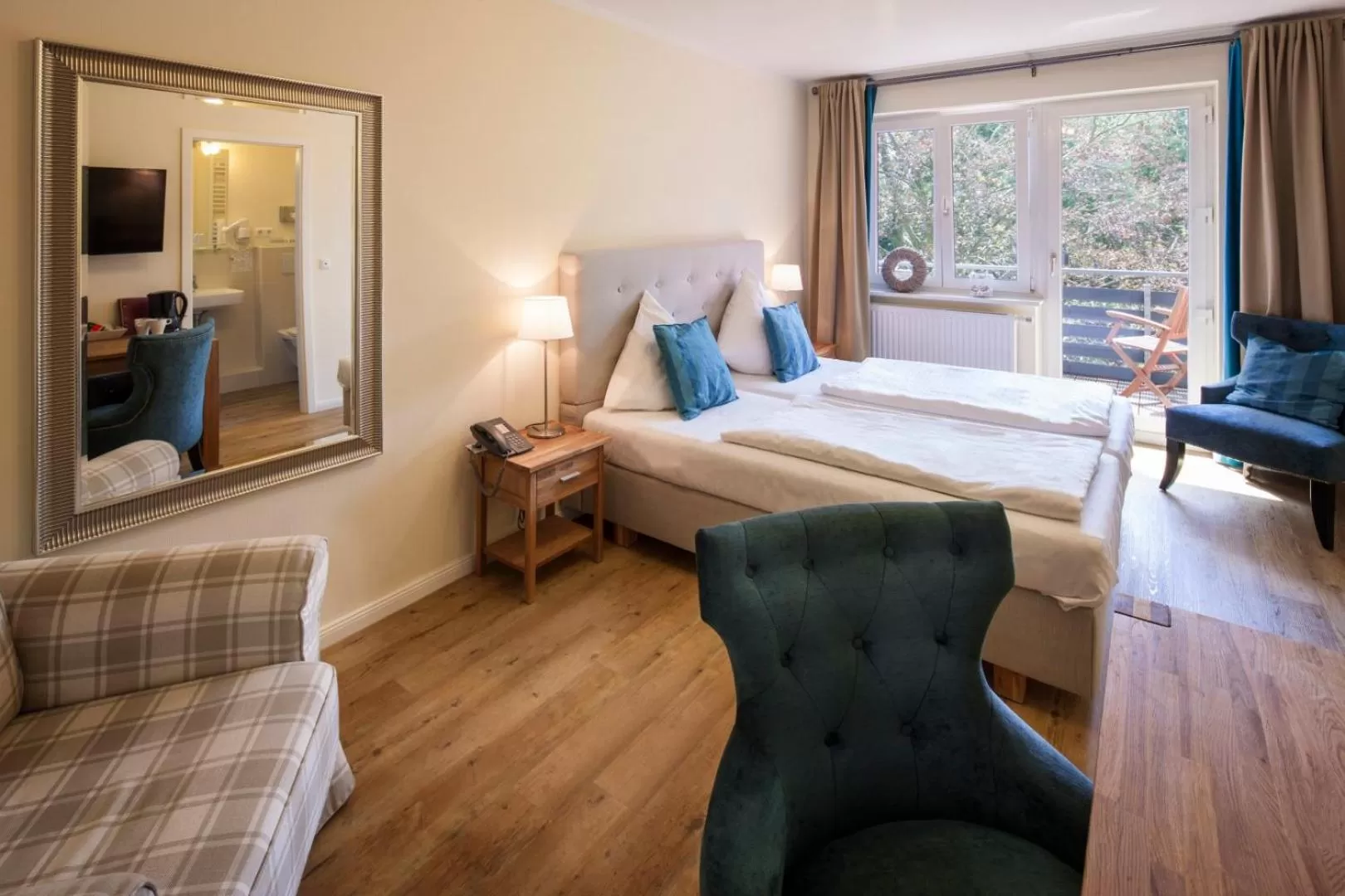 Photo of the whole room in Das Frühstückshotel Sankt Peter-Ording