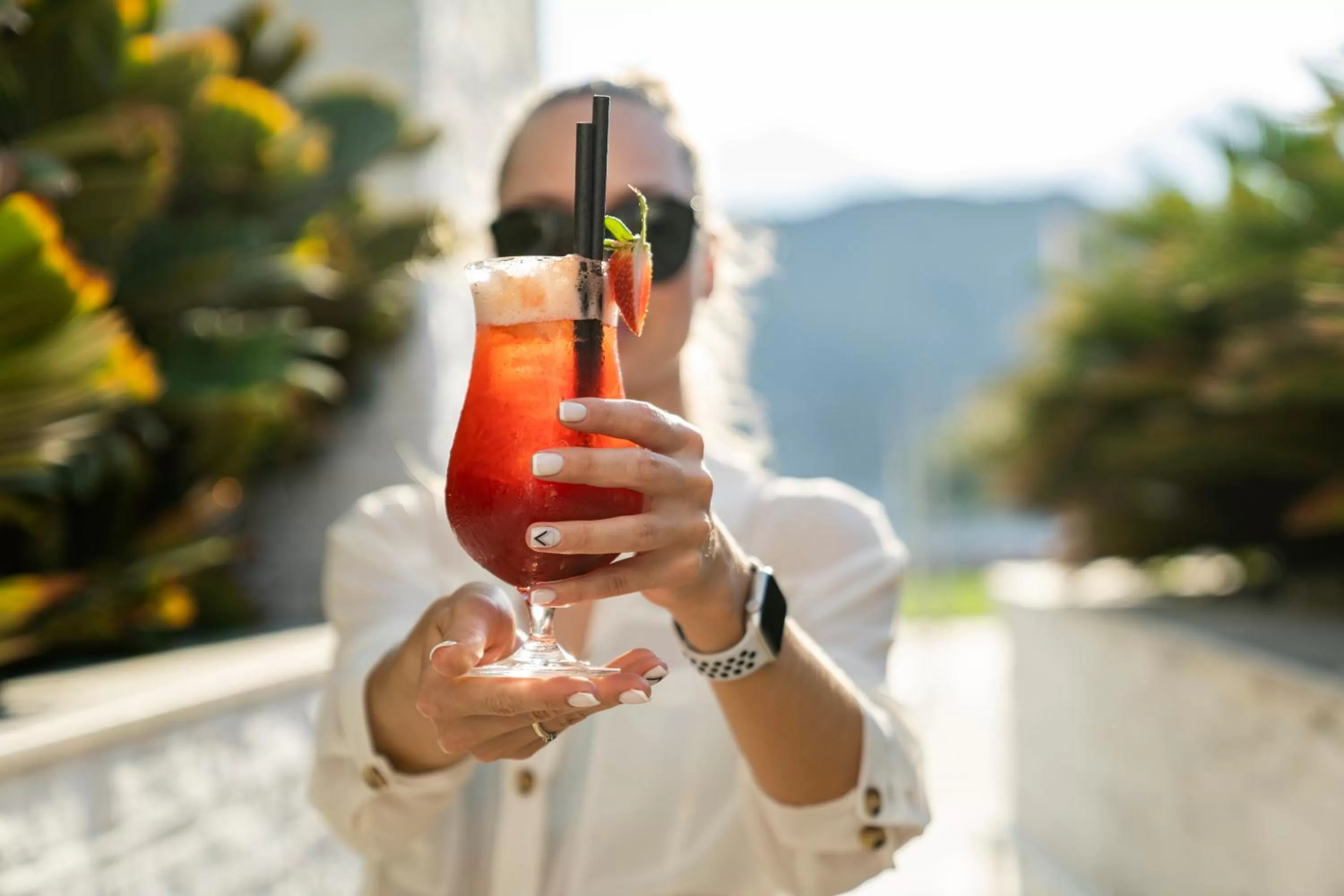 Dining area in InterContinental Fujairah Resort by IHG
