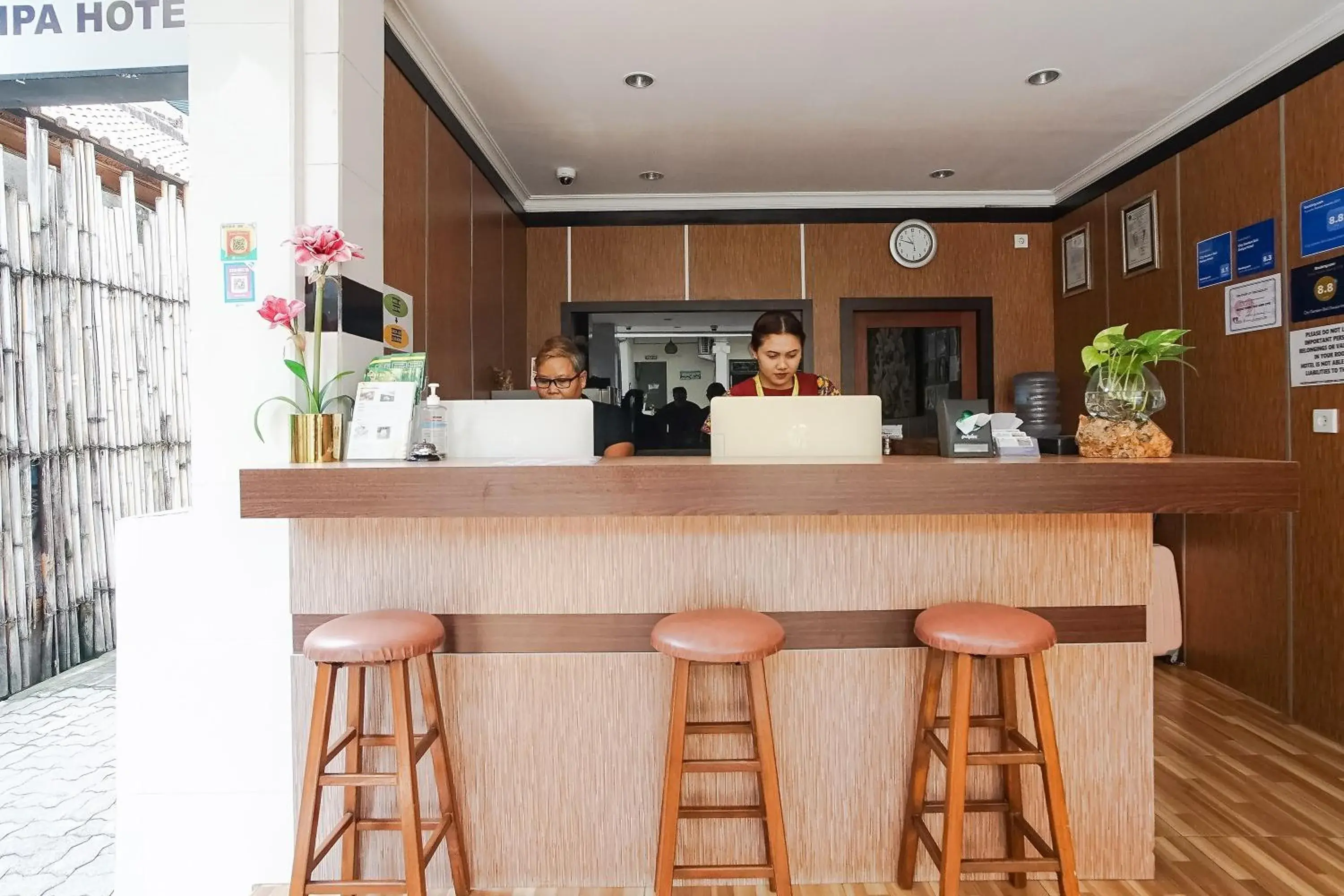 Lobby or reception in City Garden Bali Dwipa Hotel