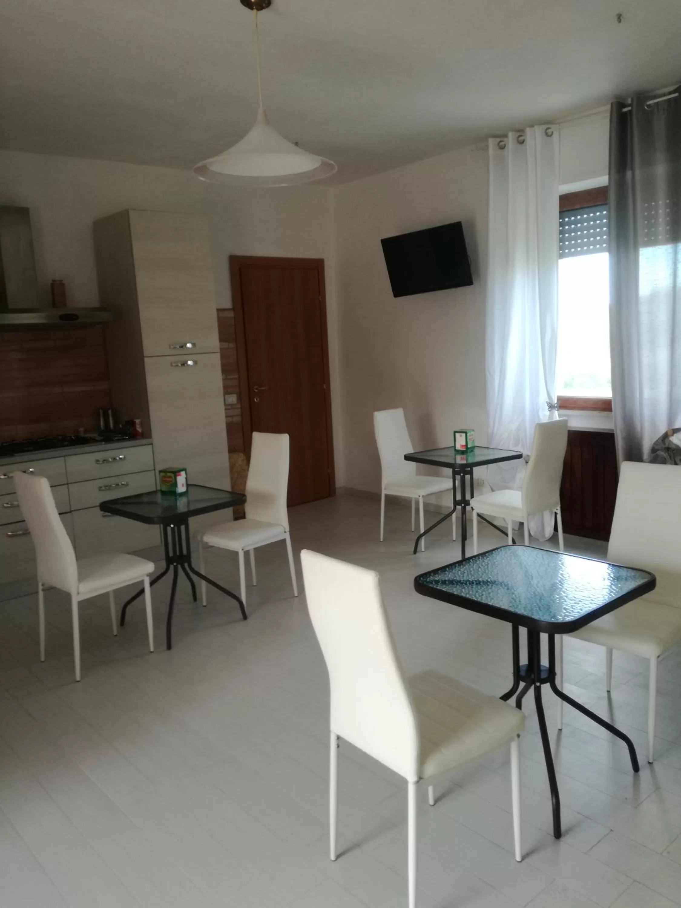 Dining area in B&B Pozzo Innamorato