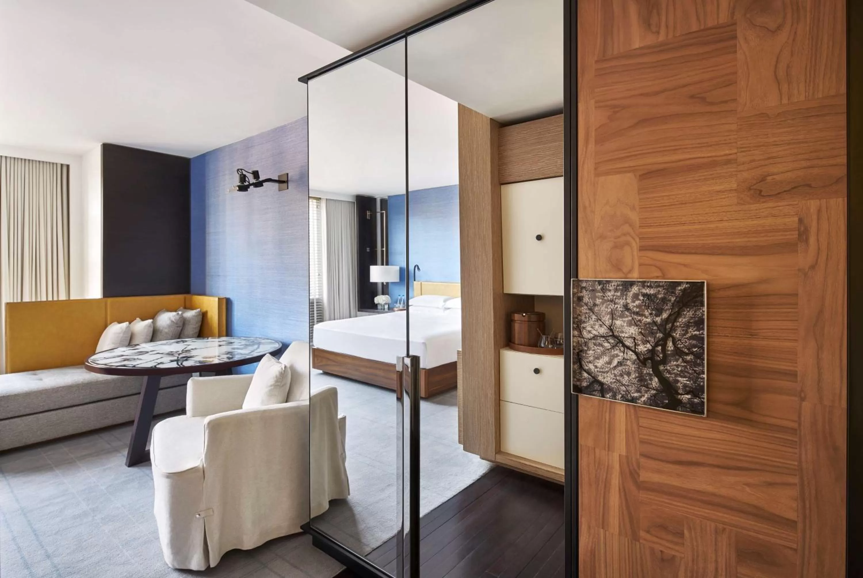 Photo of the whole room, Bed in Park Hyatt Washington