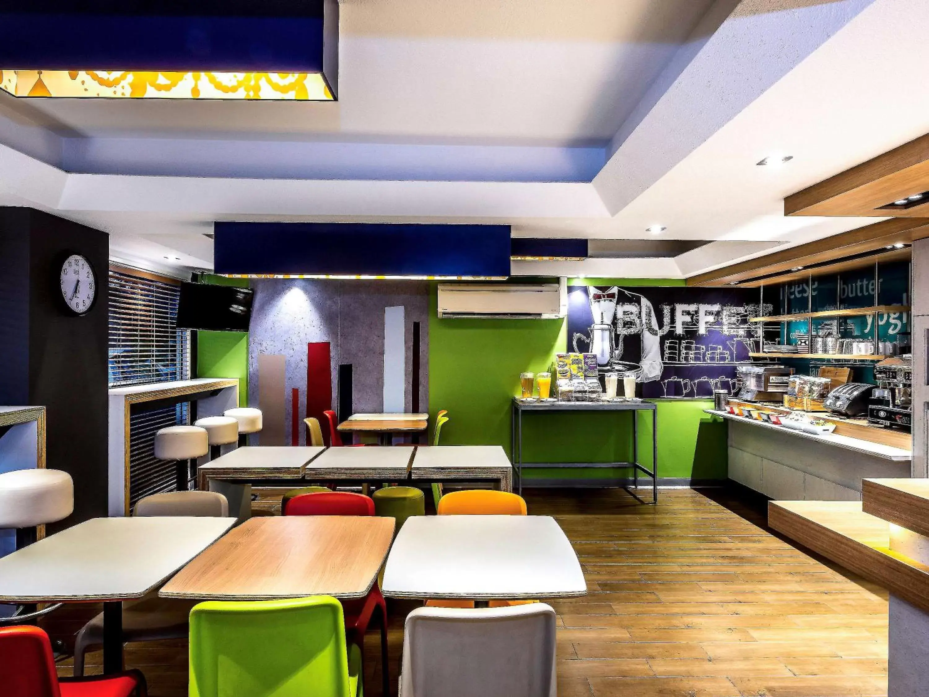 On site, Restaurant/Places to Eat in ibis Budget - Enfield