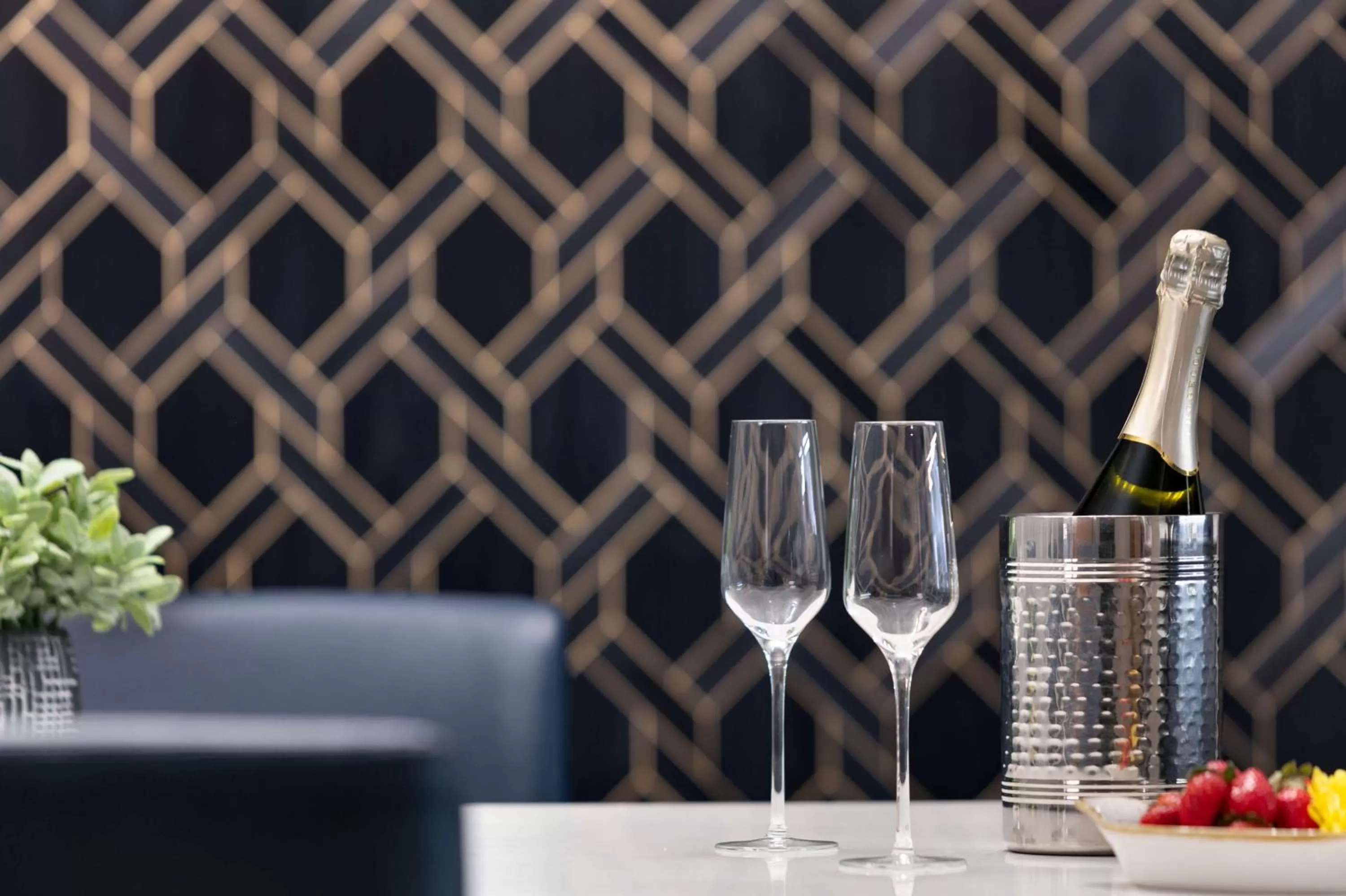 Photo of the whole room in DoubleTree by Hilton Canton Downtown